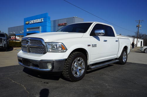 2017 RAM 1500 LARAM Base