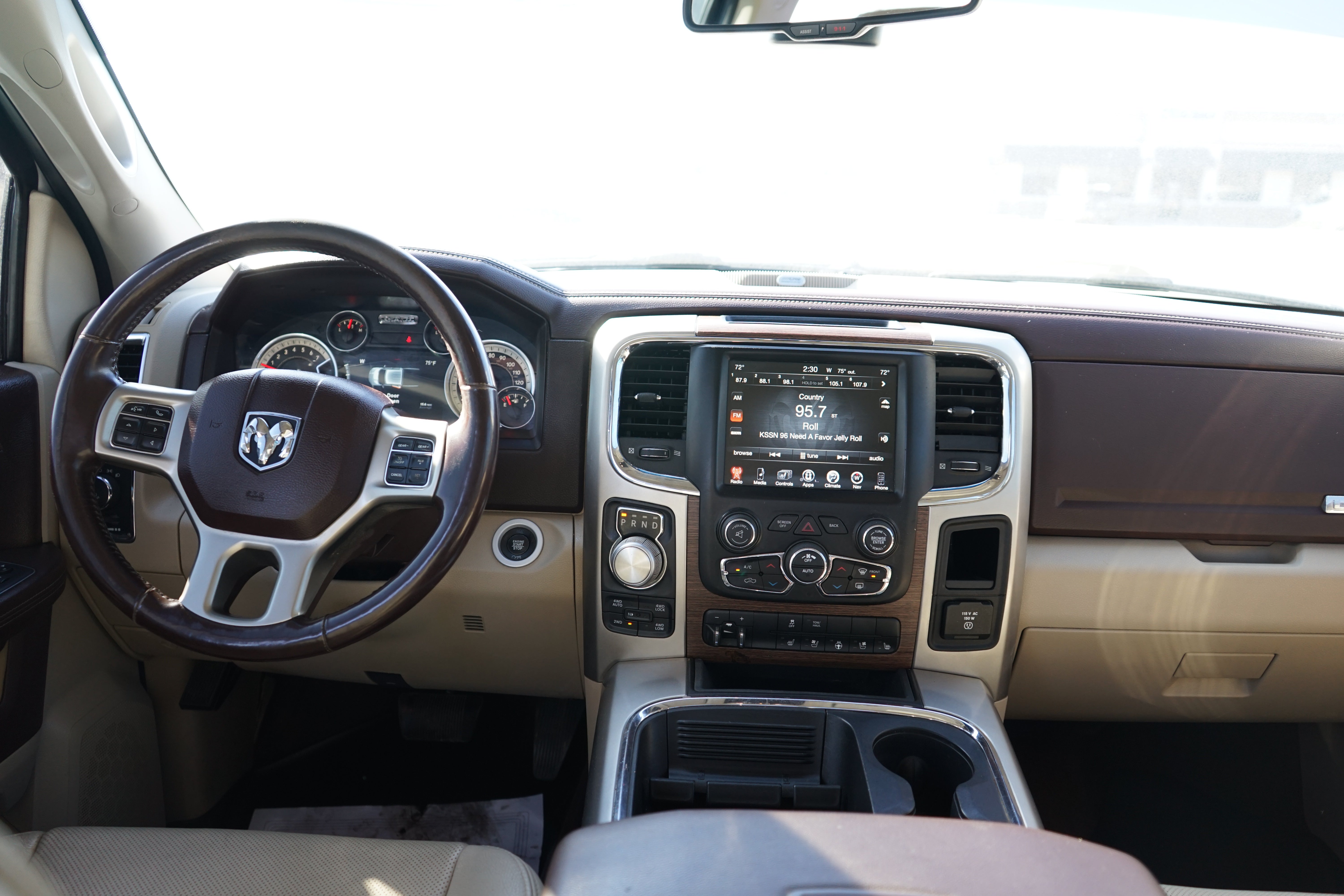 2017 RAM 1500 LARAM Base