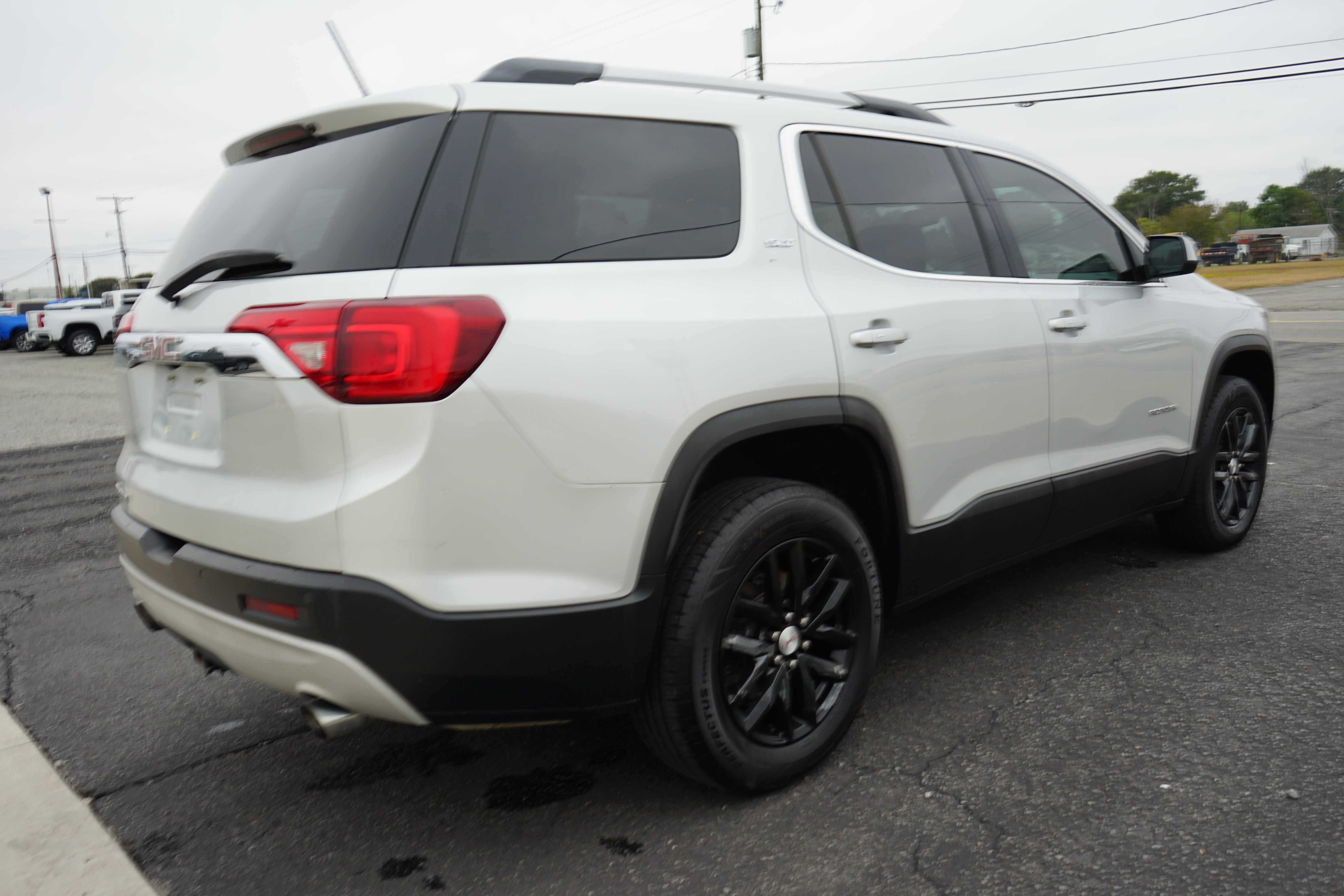 2019 GMC Acadia SLT