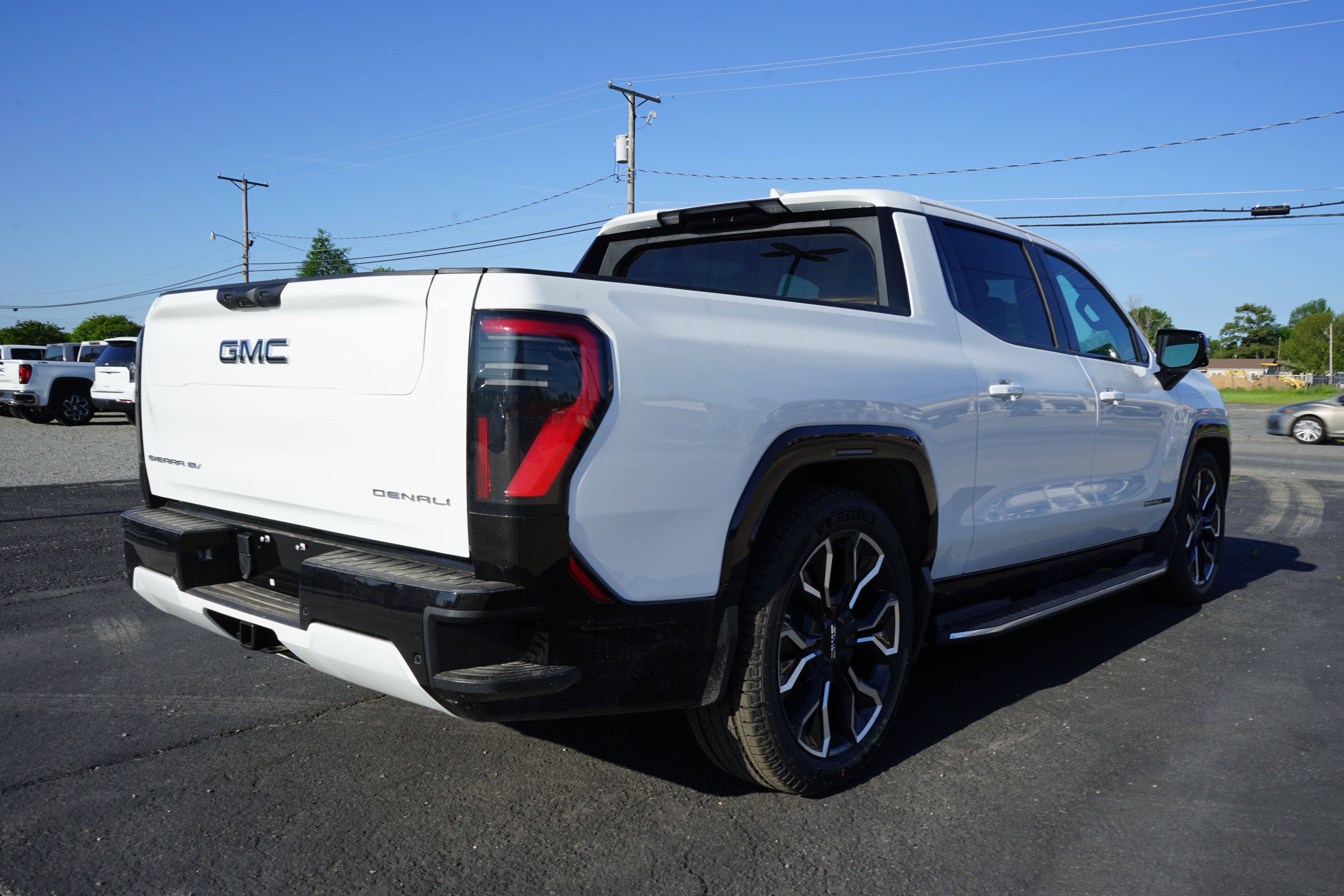 2025 GMC Sierra EV Max Range Denali