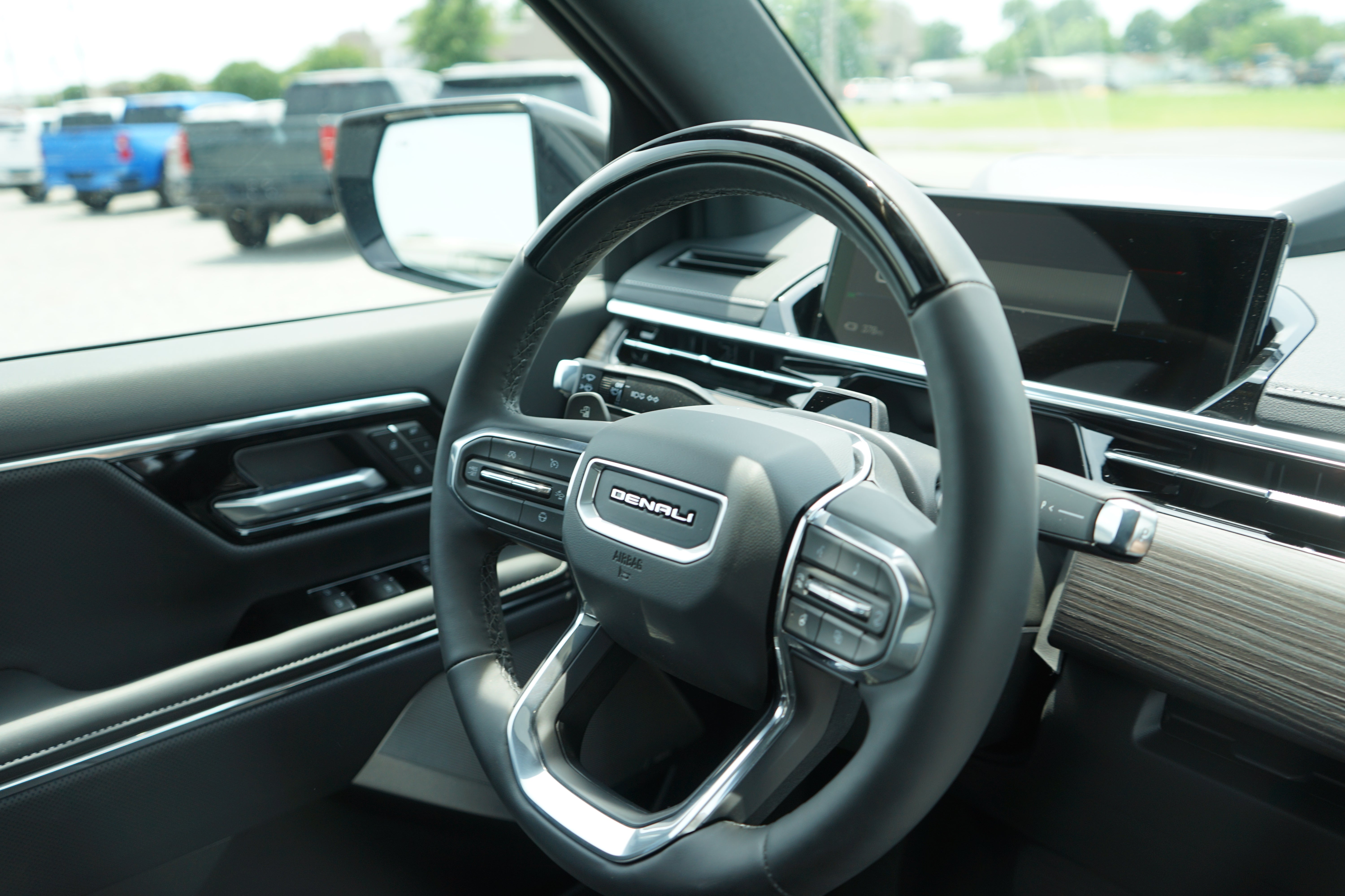 2025 GMC Sierra EV Max Range Denali