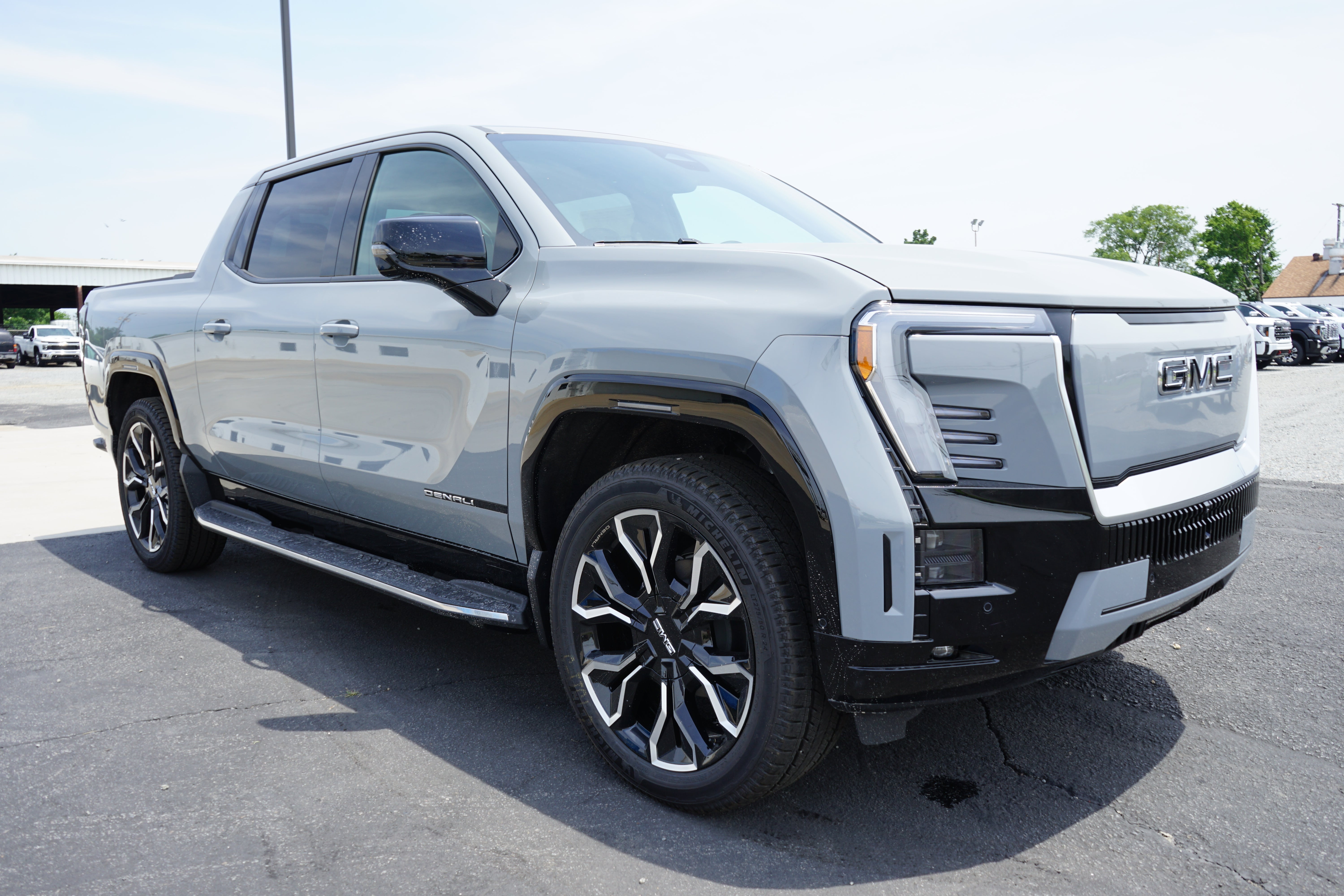 2025 GMC Sierra EV Max Range Denali