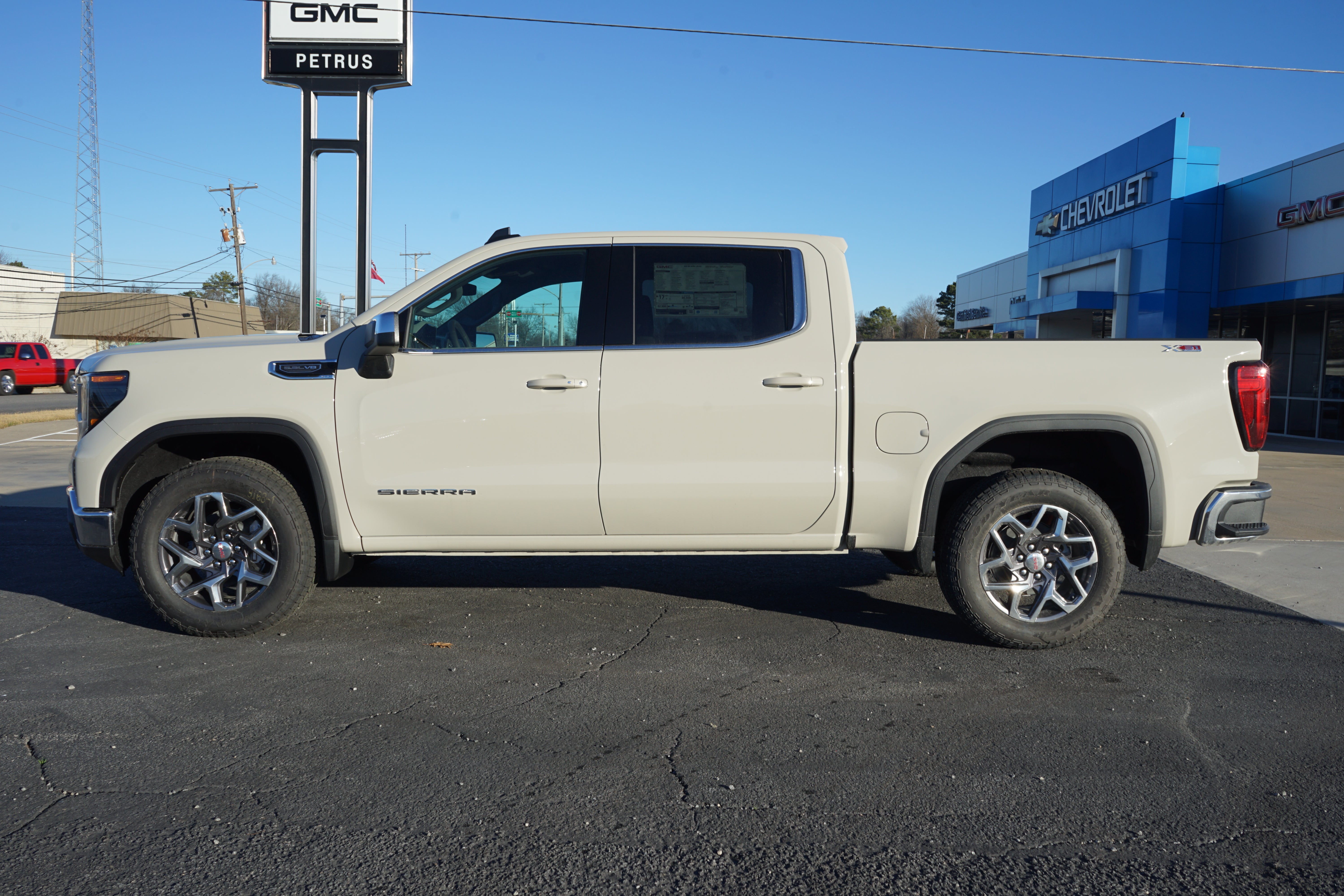 2026 GMC Sierra 1500 SLE