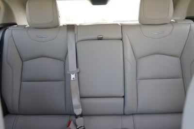 2022 Cadillac XT4 Premium Luxury