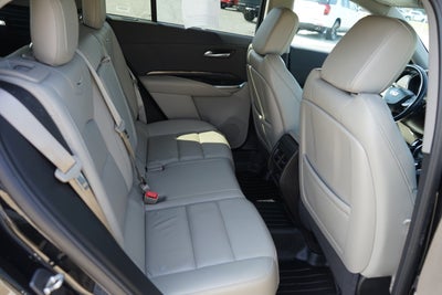 2022 Cadillac XT4 Premium Luxury