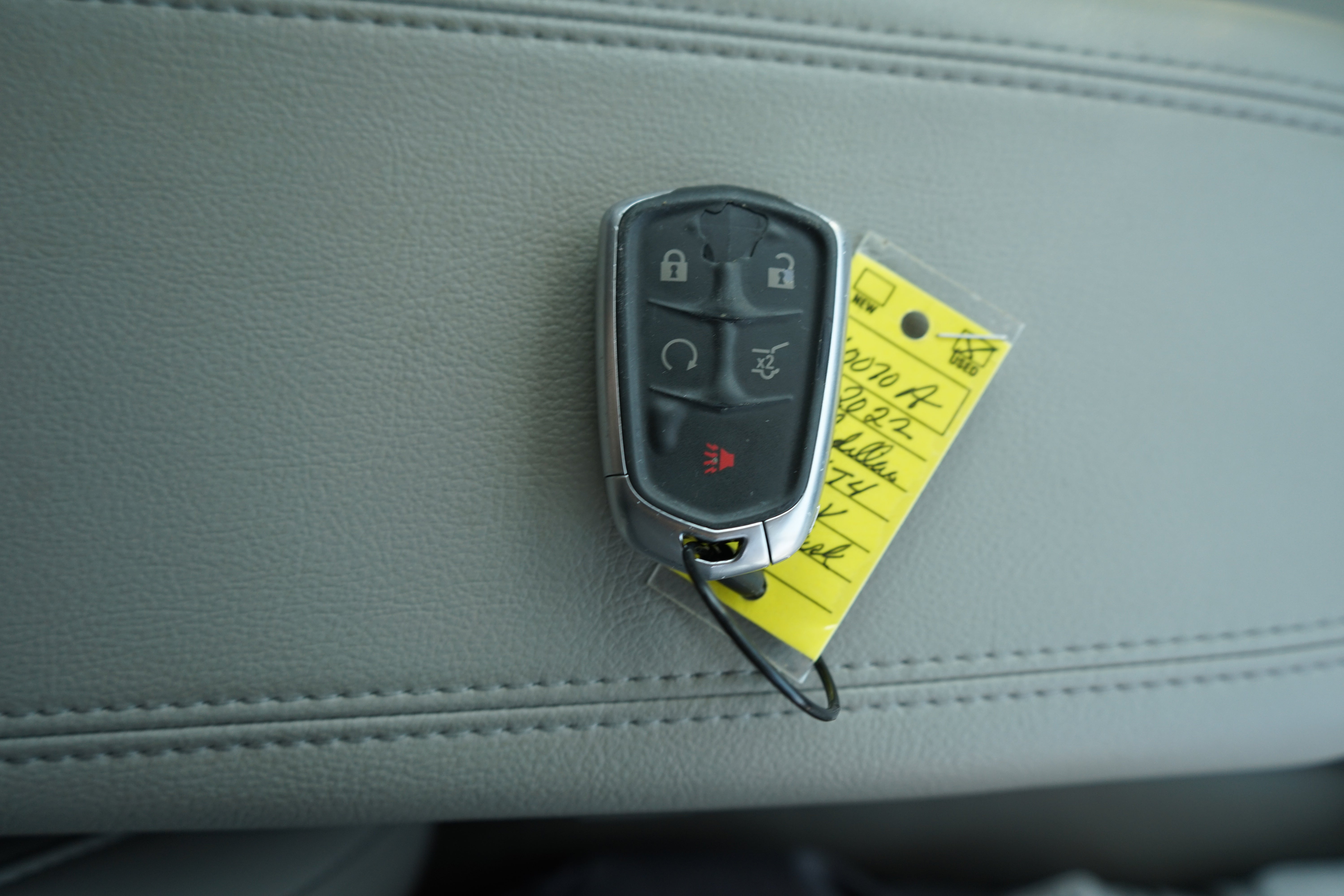 2022 Cadillac XT4 Premium Luxury