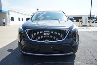2022 Cadillac XT4 Premium Luxury