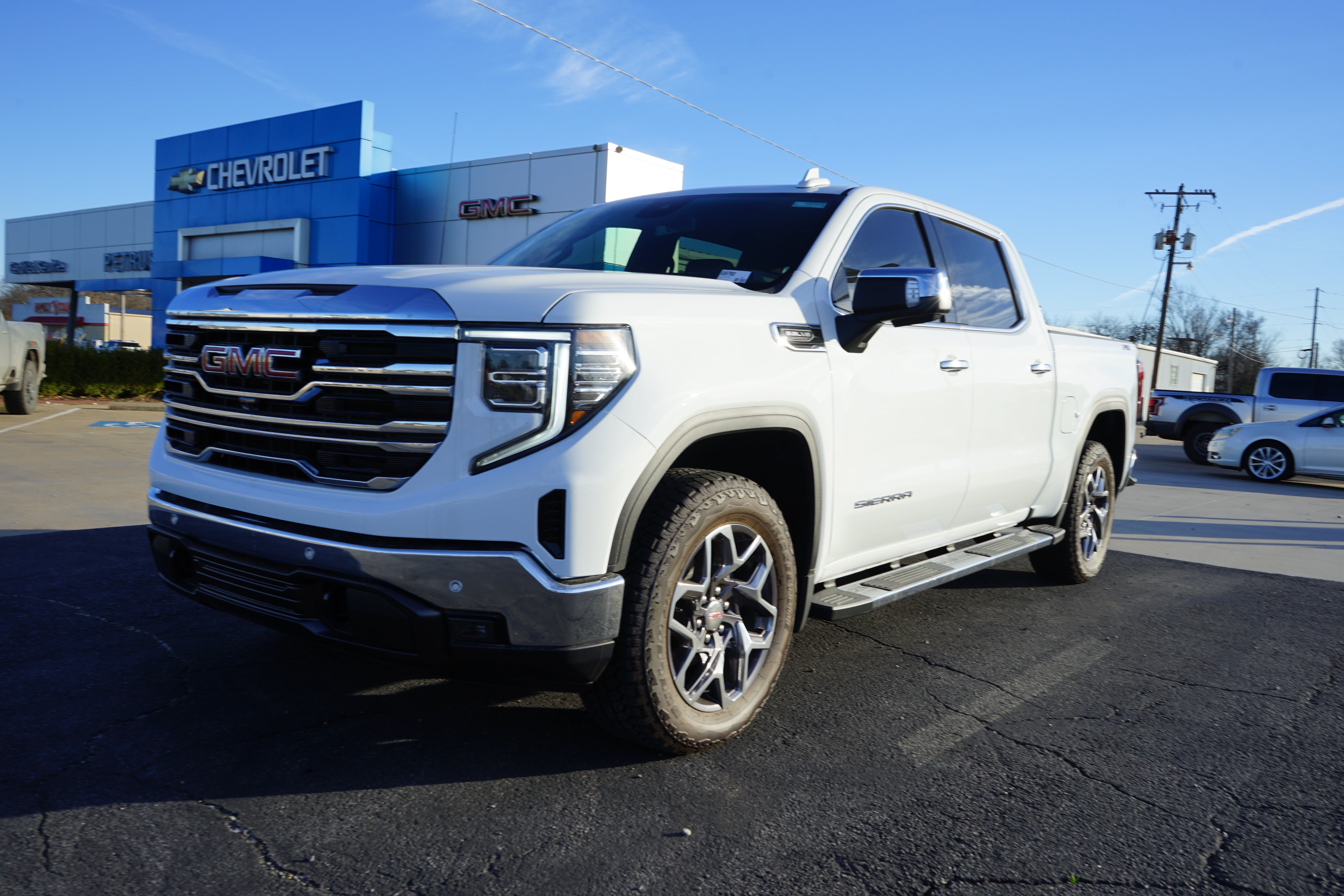 2026 GMC Sierra 1500 SLT