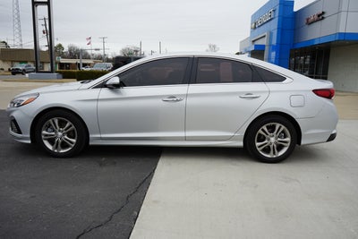 2019 Hyundai SONATA LIM Base