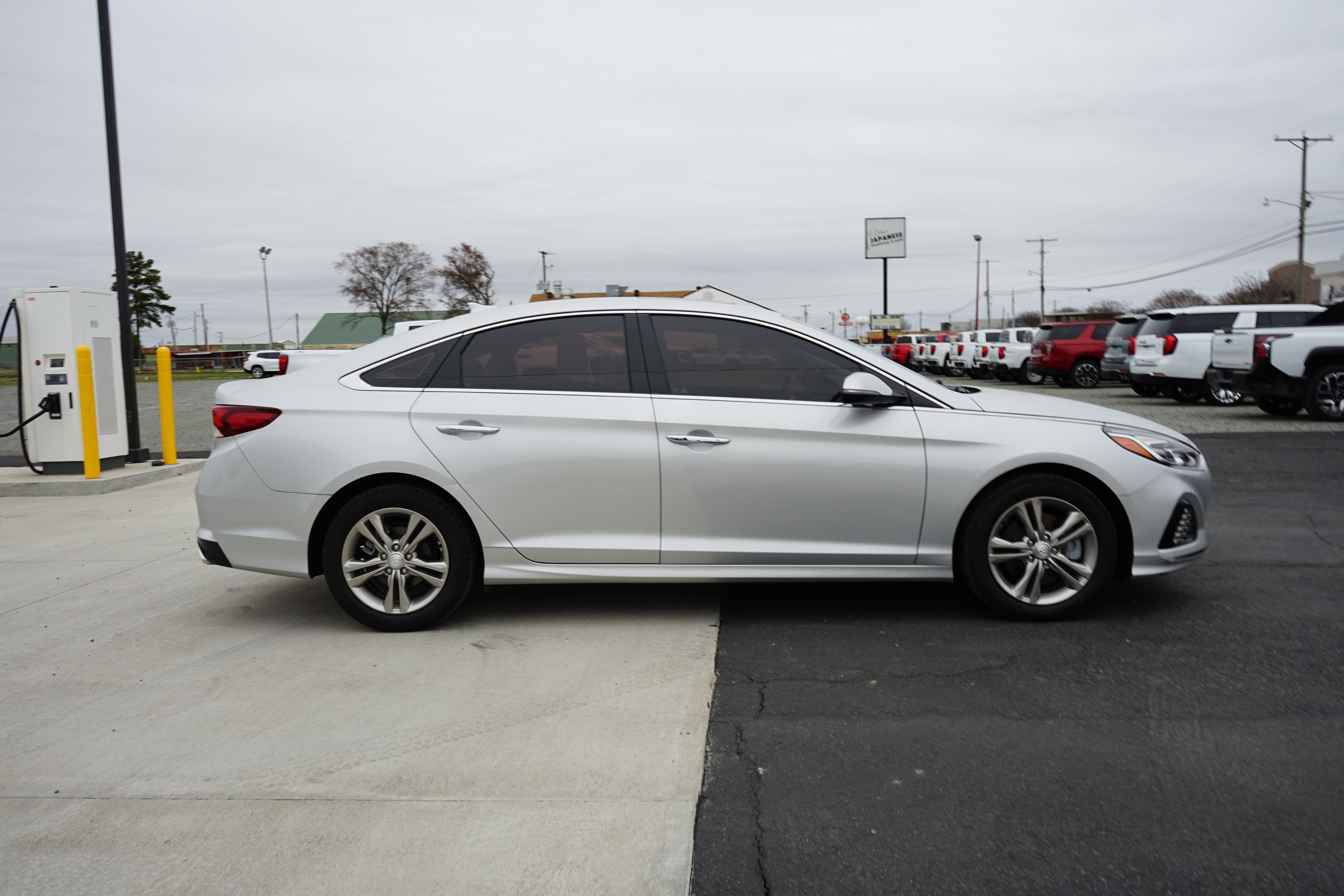 2019 Hyundai SONATA LIM Base