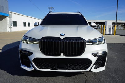 2022 BMW X7 M50i