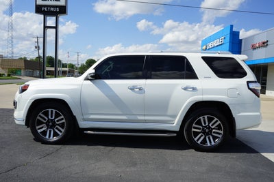2020 Toyota 4Runner SR5