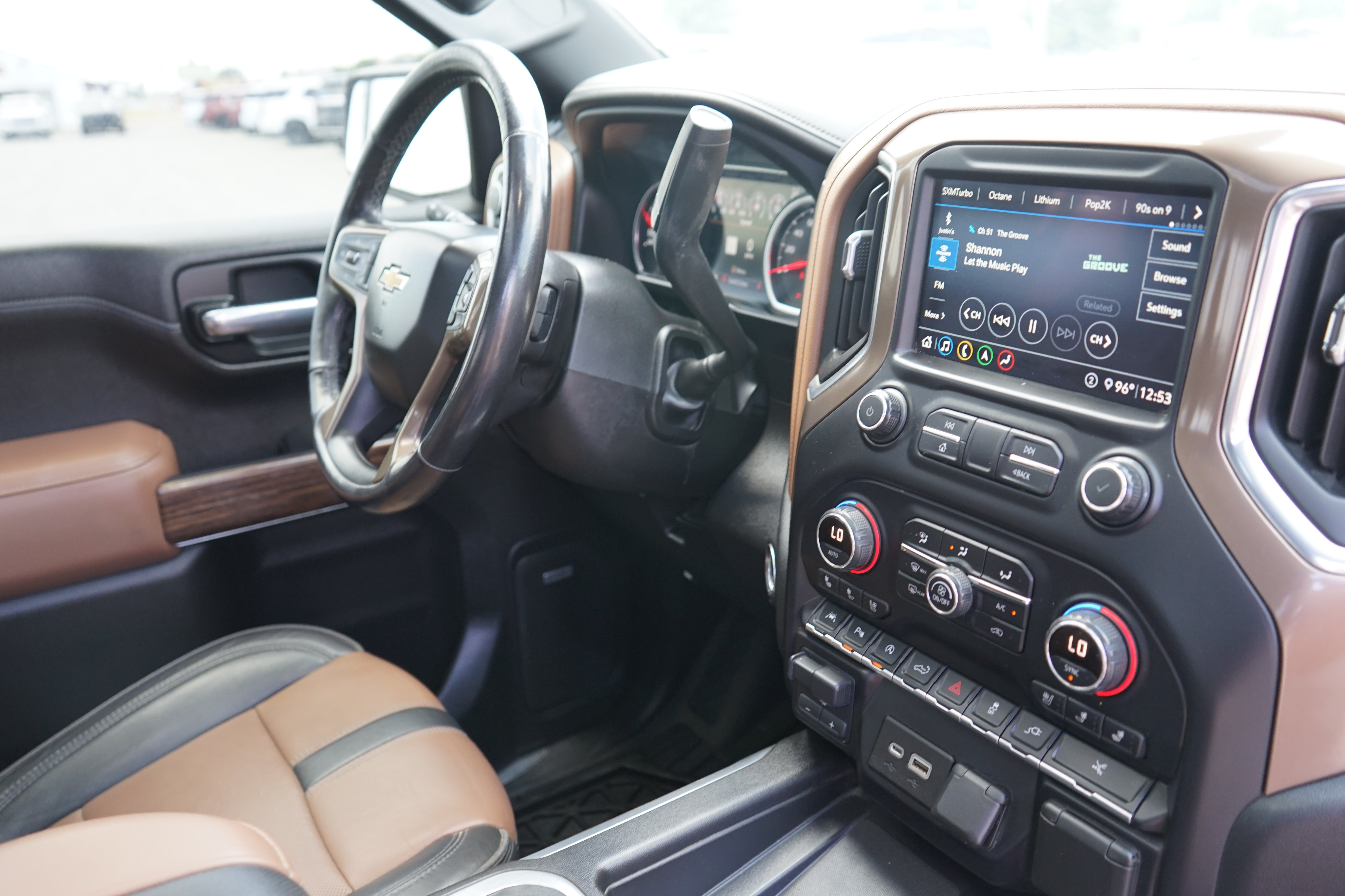 2020 Chevrolet Silverado 1500 High Country