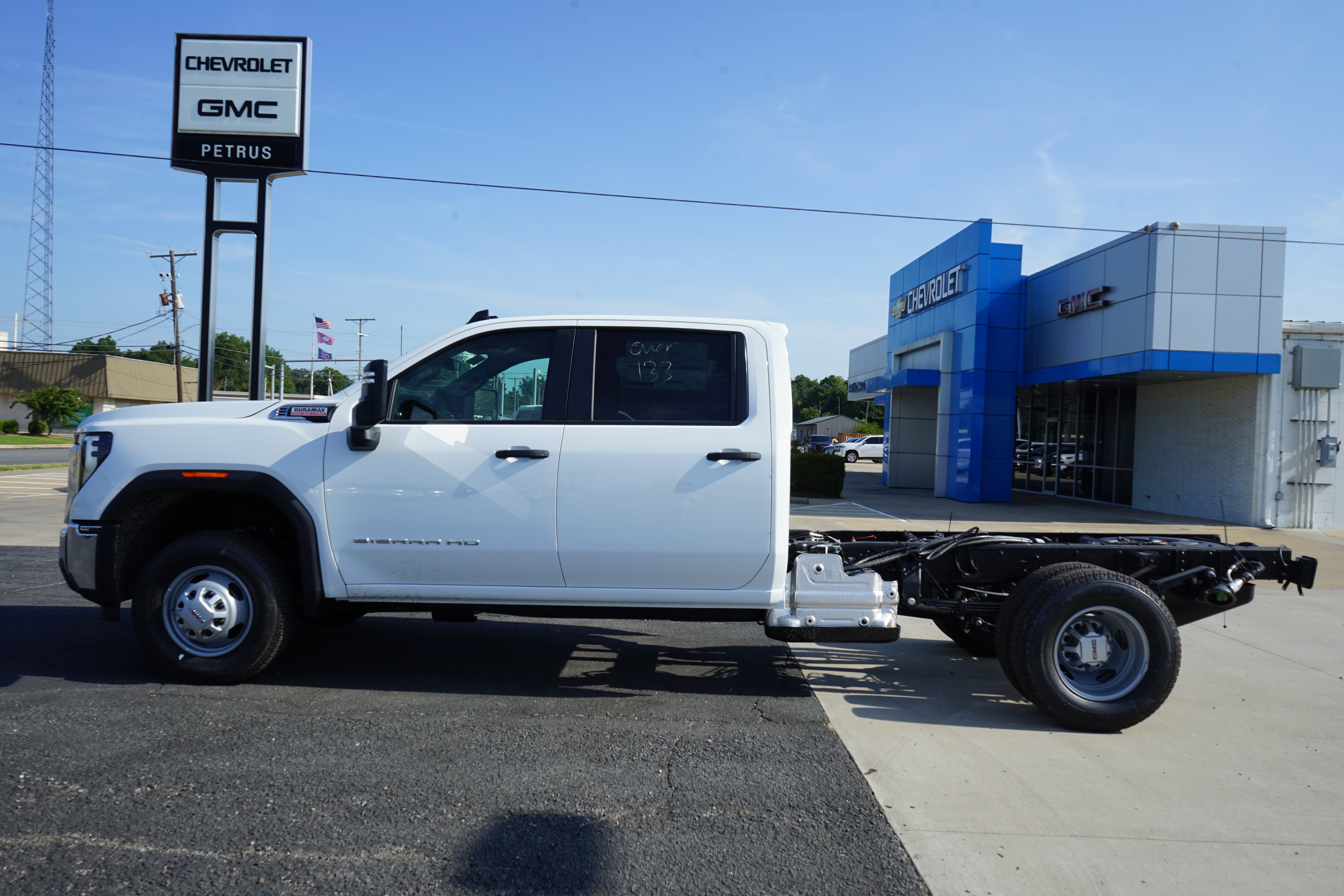 2026 GMC Sierra 3500 HD Chassis Cab Pro