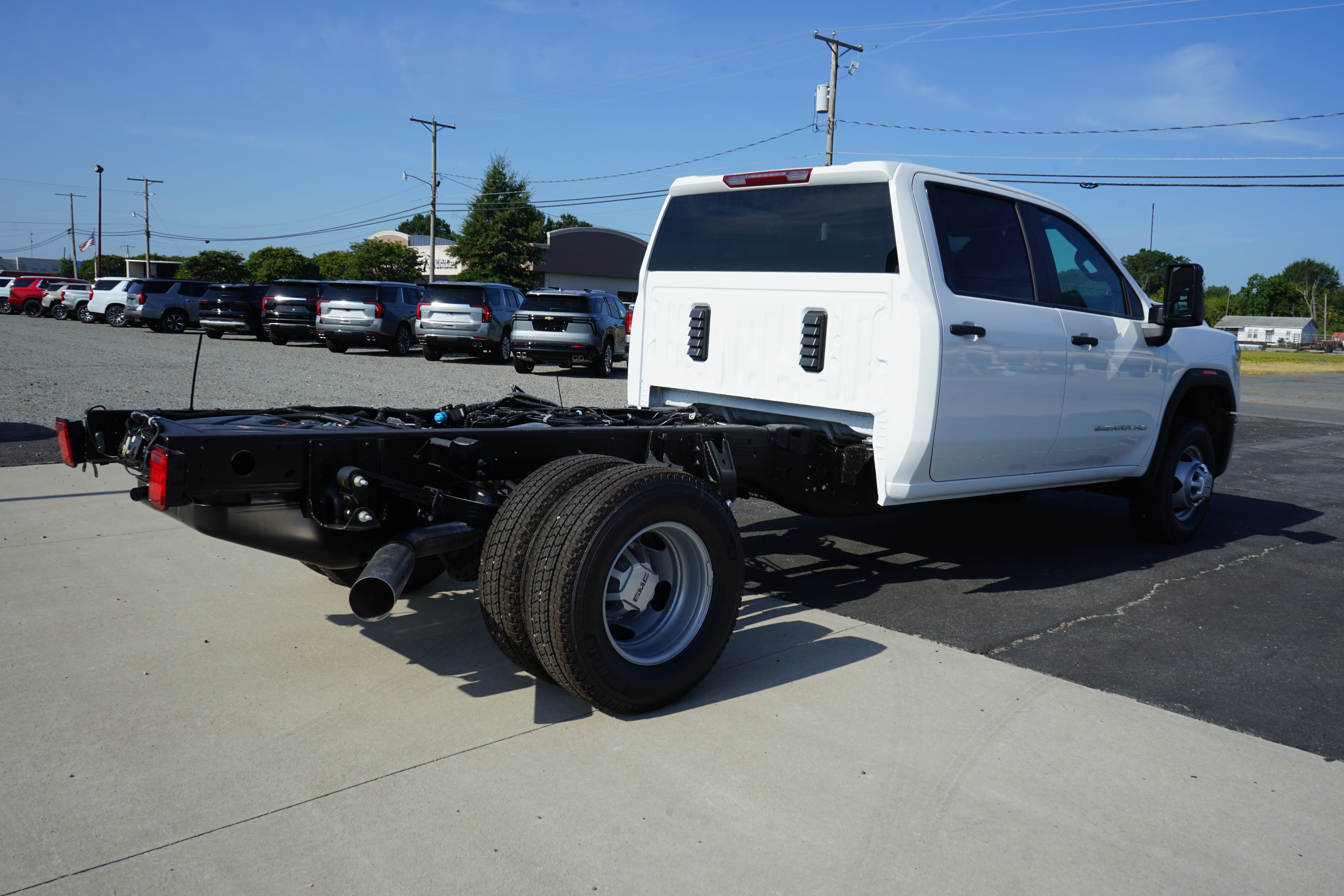 2026 GMC Sierra 3500 HD Chassis Cab Pro