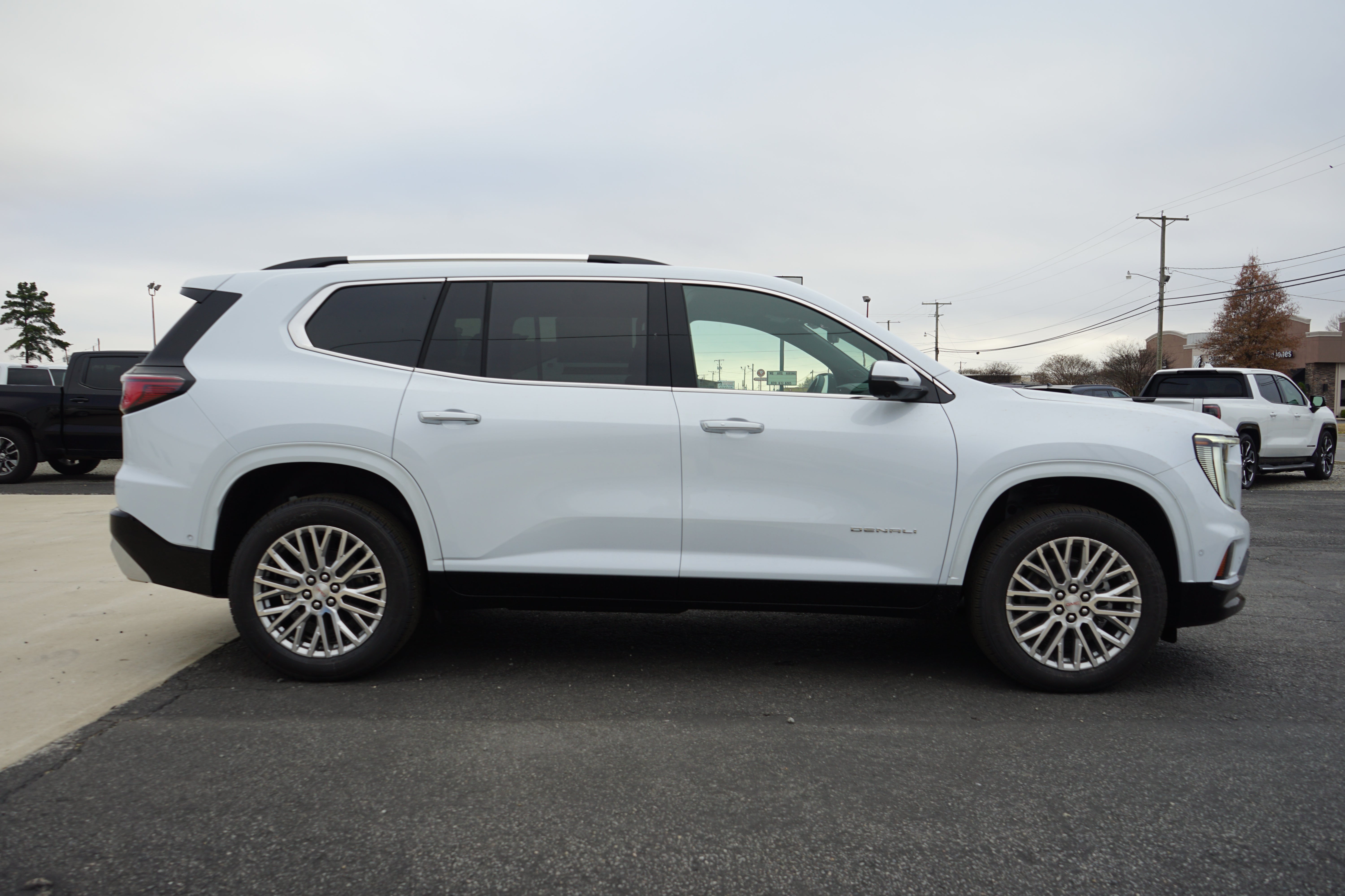 2026 GMC Acadia Denali