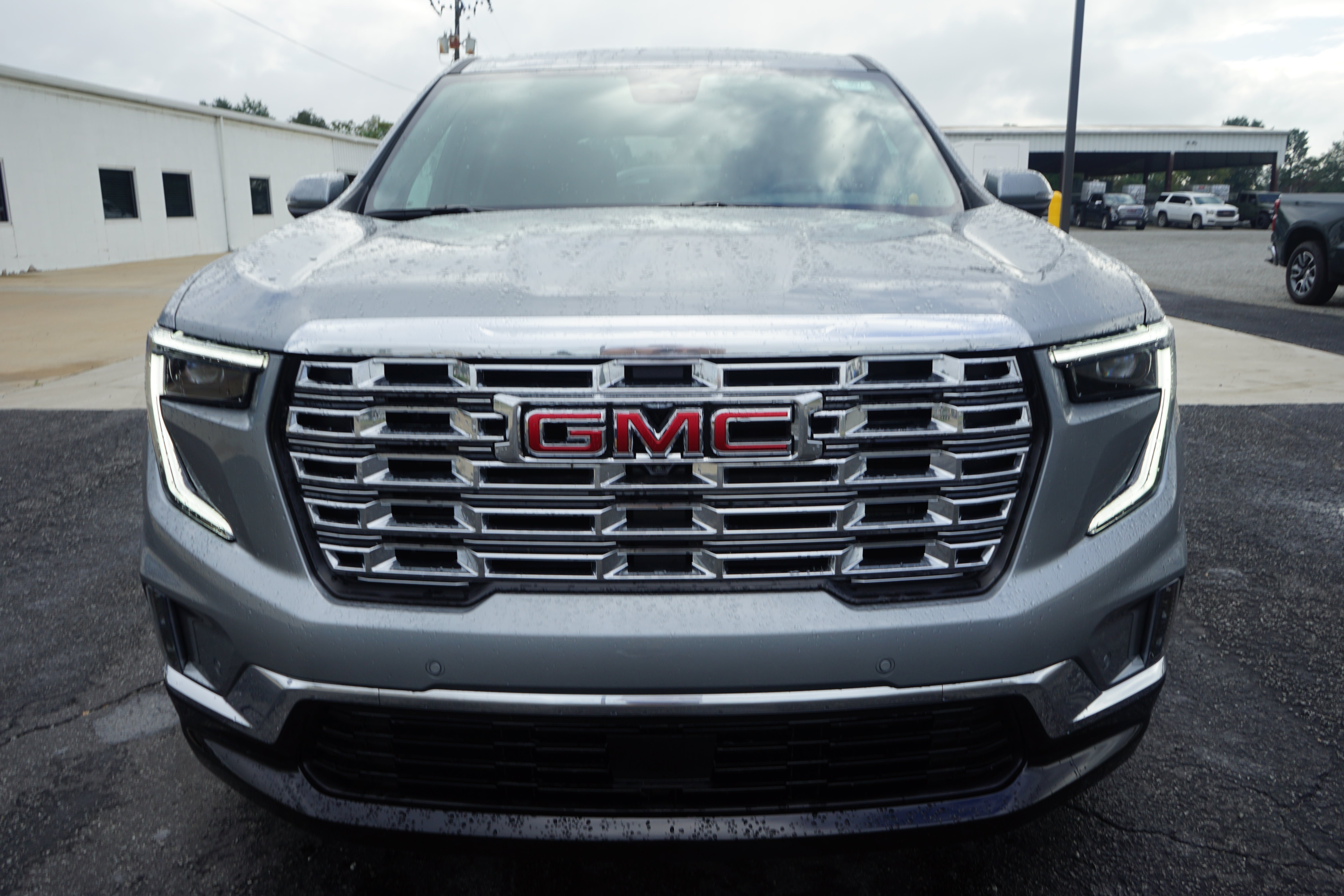 2025 GMC Acadia Denali