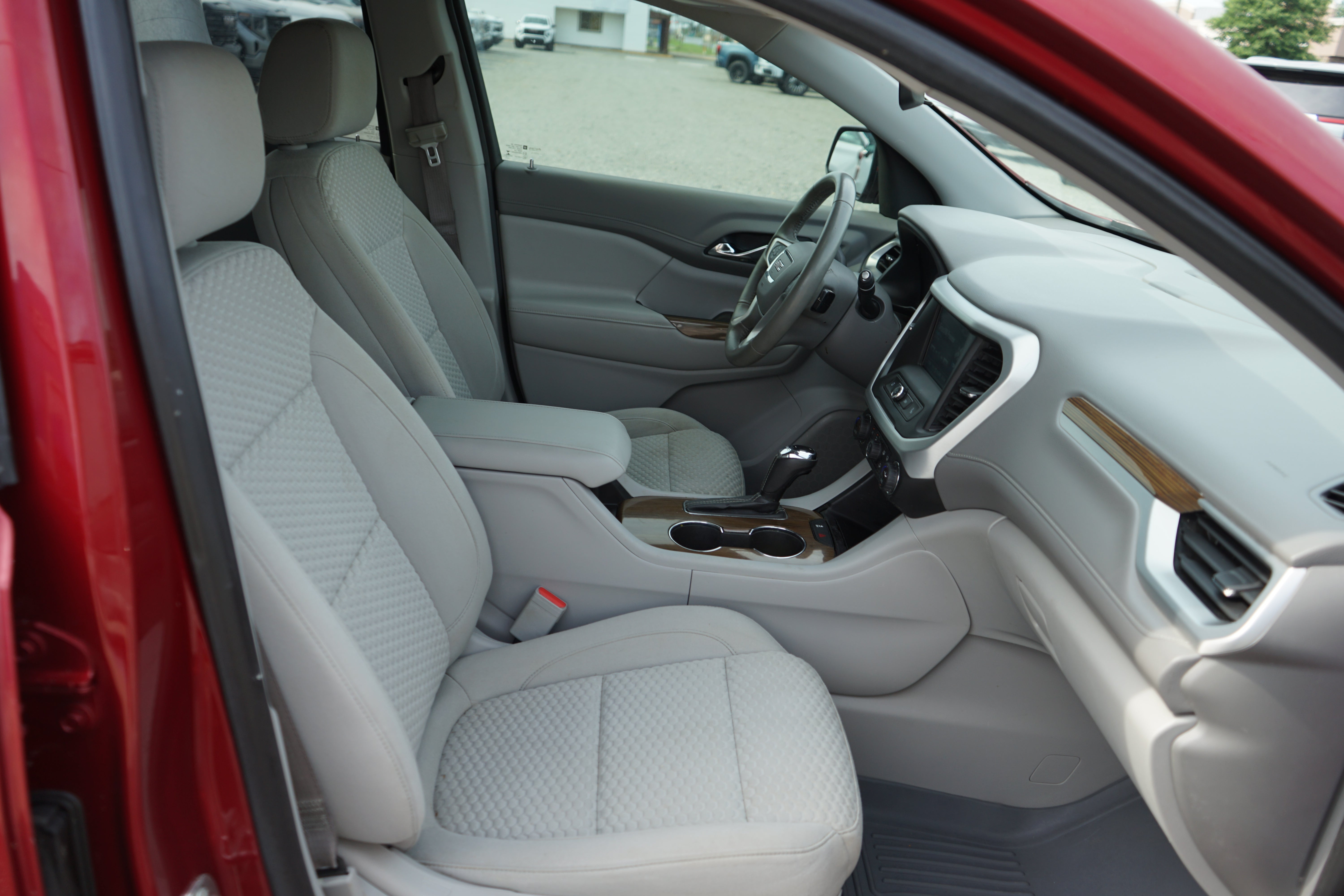 2019 GMC Acadia SLE