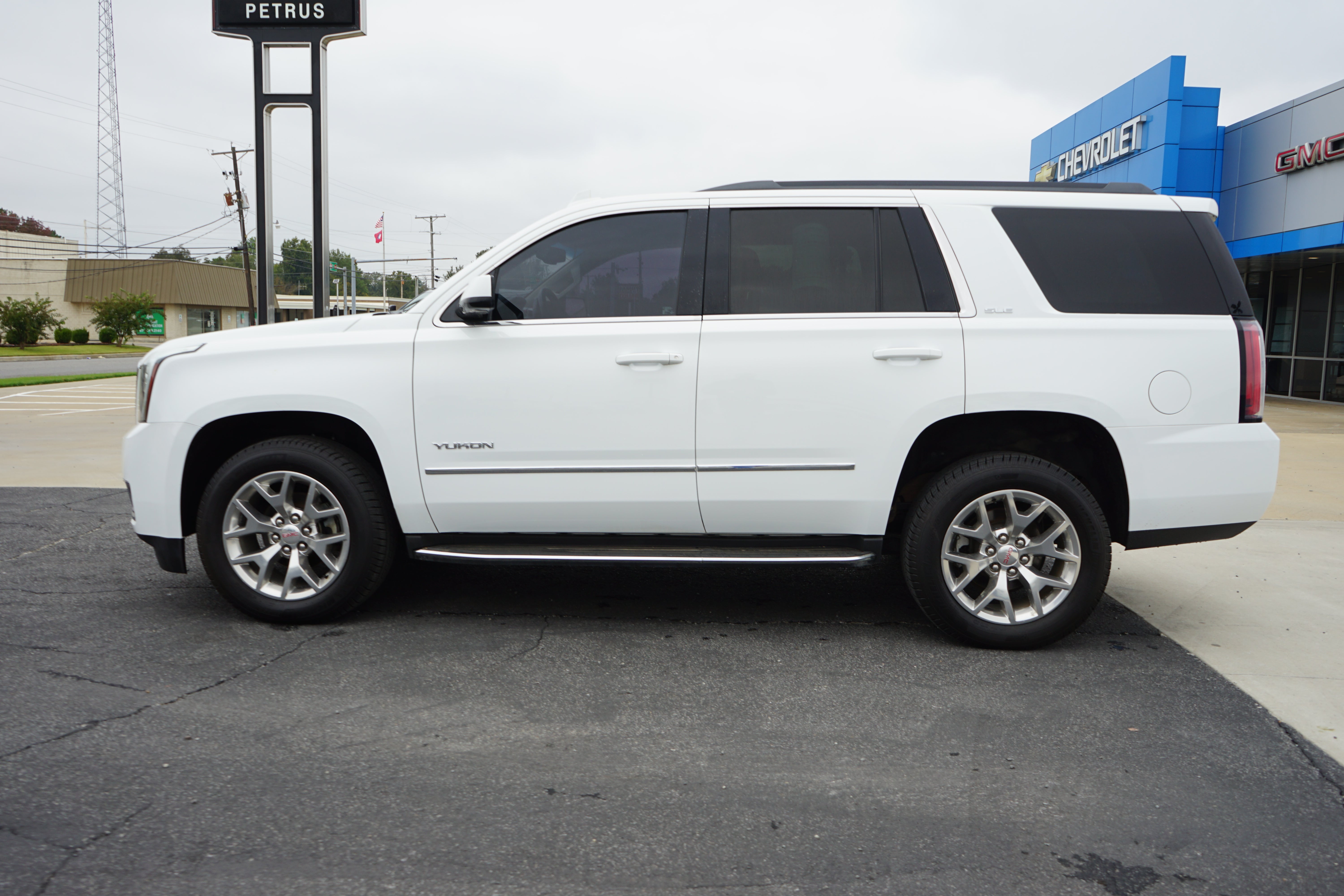 2016 GMC Yukon SLE