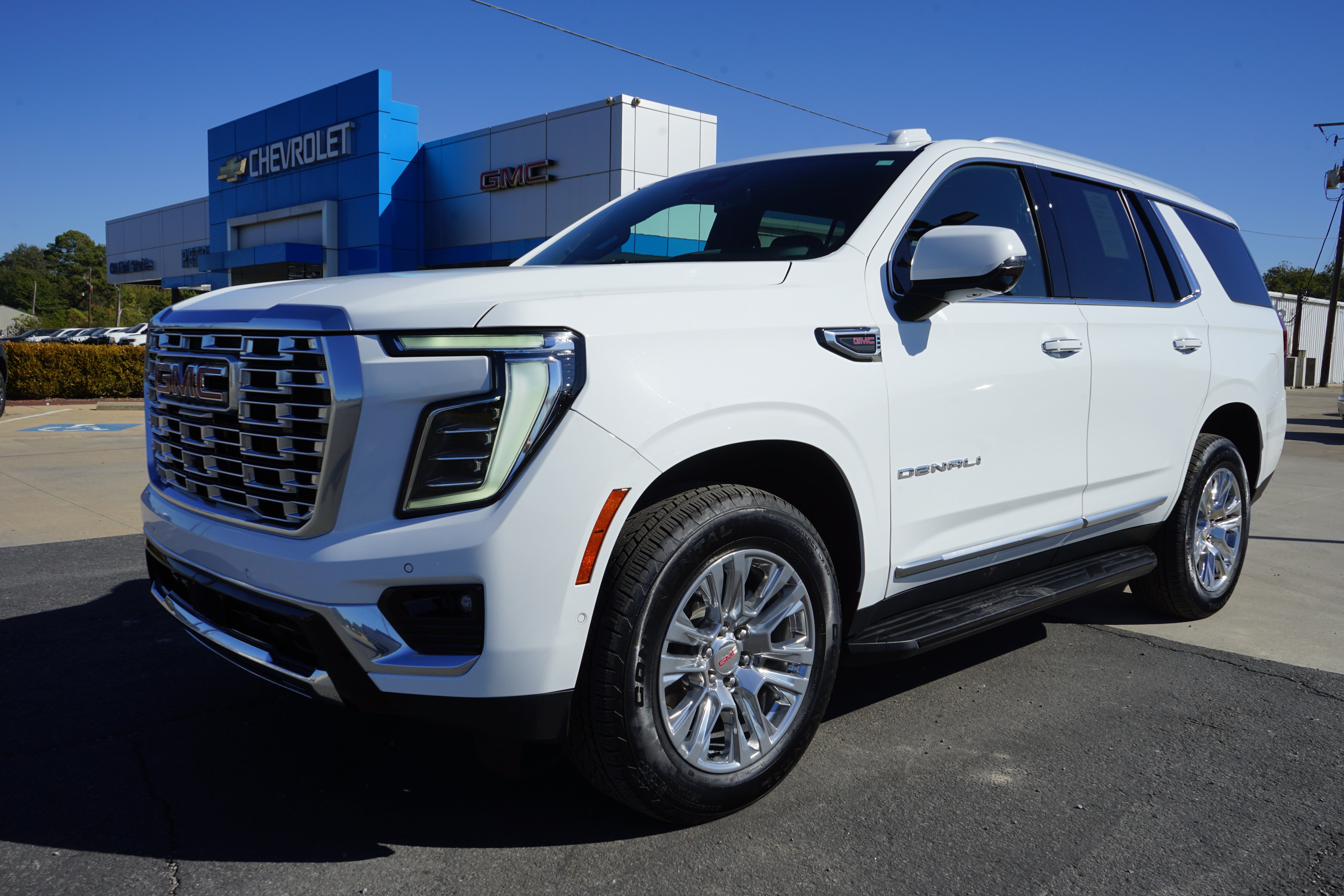 2025 GMC Yukon