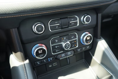 2022 GMC Yukon AT4