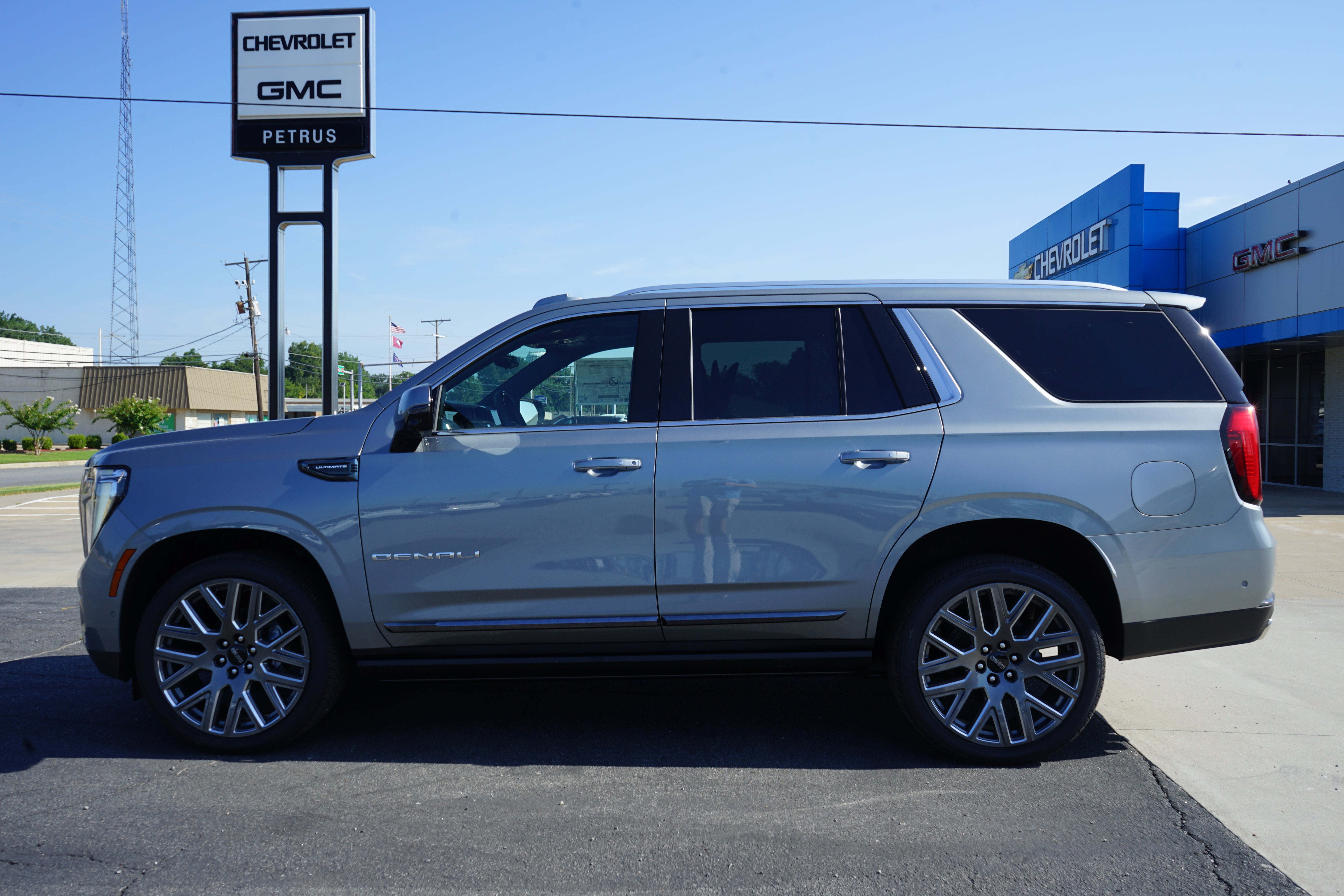 2026 GMC Yukon Denali Ultimate