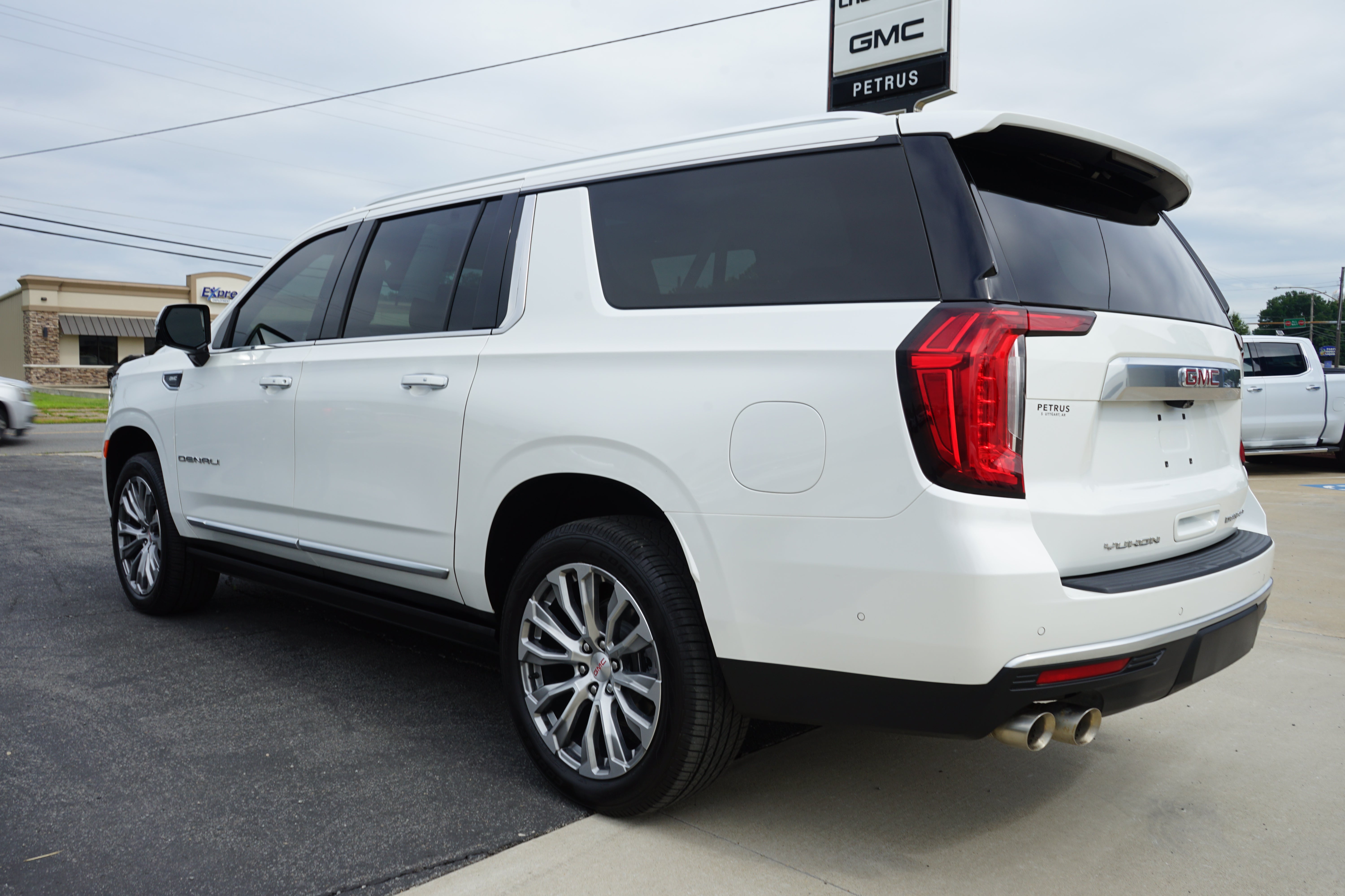 2024 GMC Yukon XL Denali
