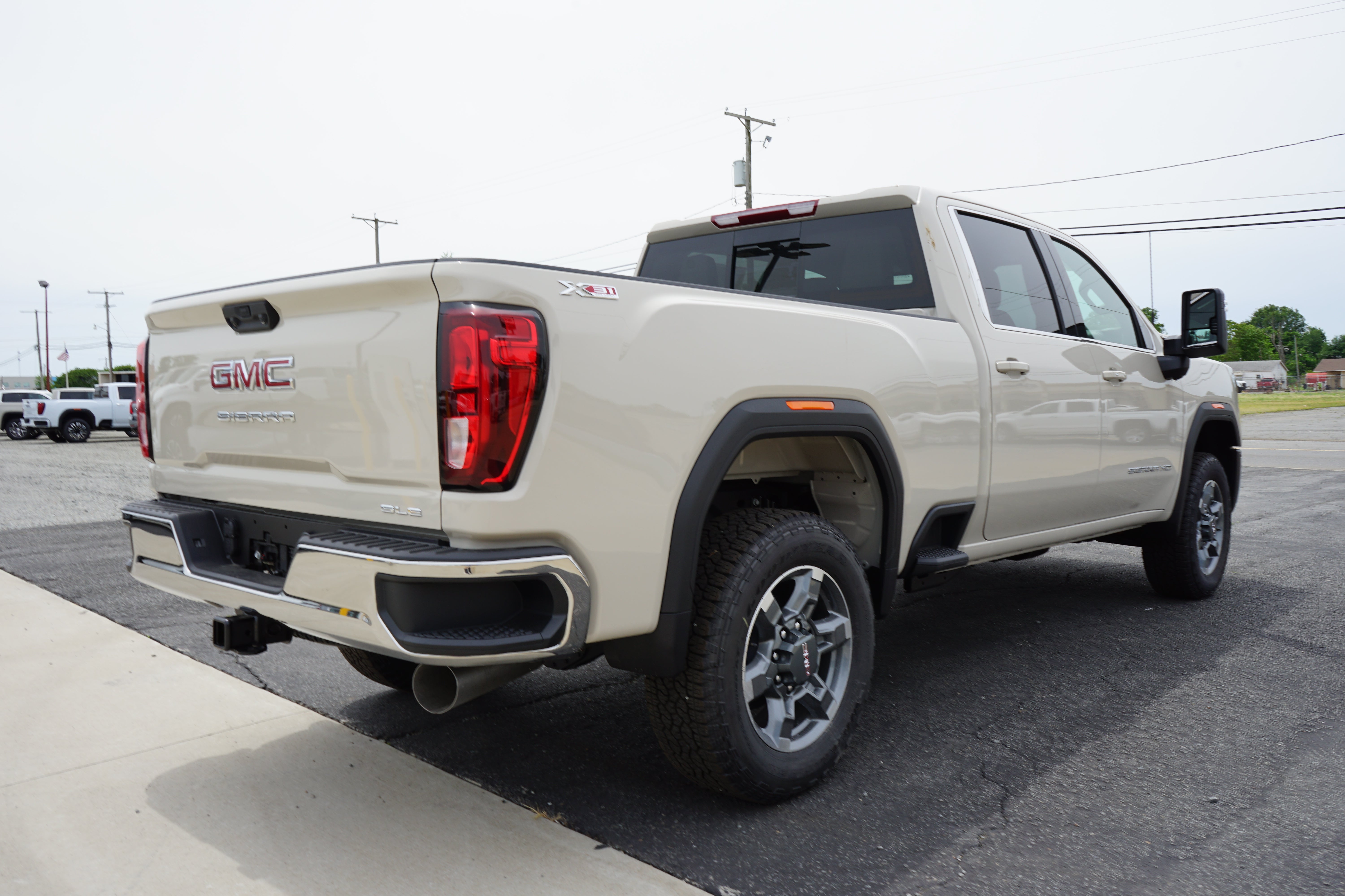 2026 GMC Sierra 2500 HD SLE
