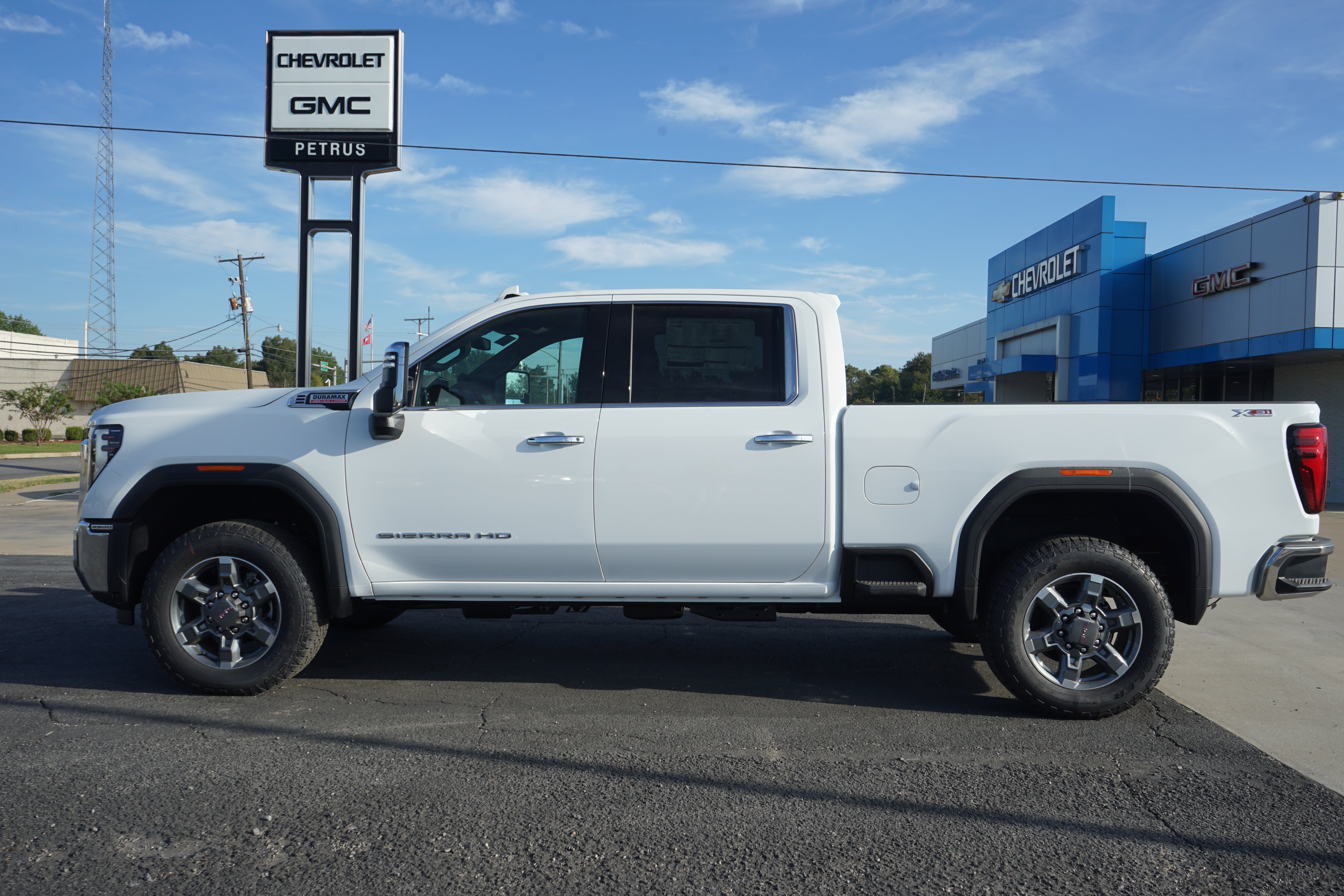 2026 GMC Sierra 2500 HD SLT