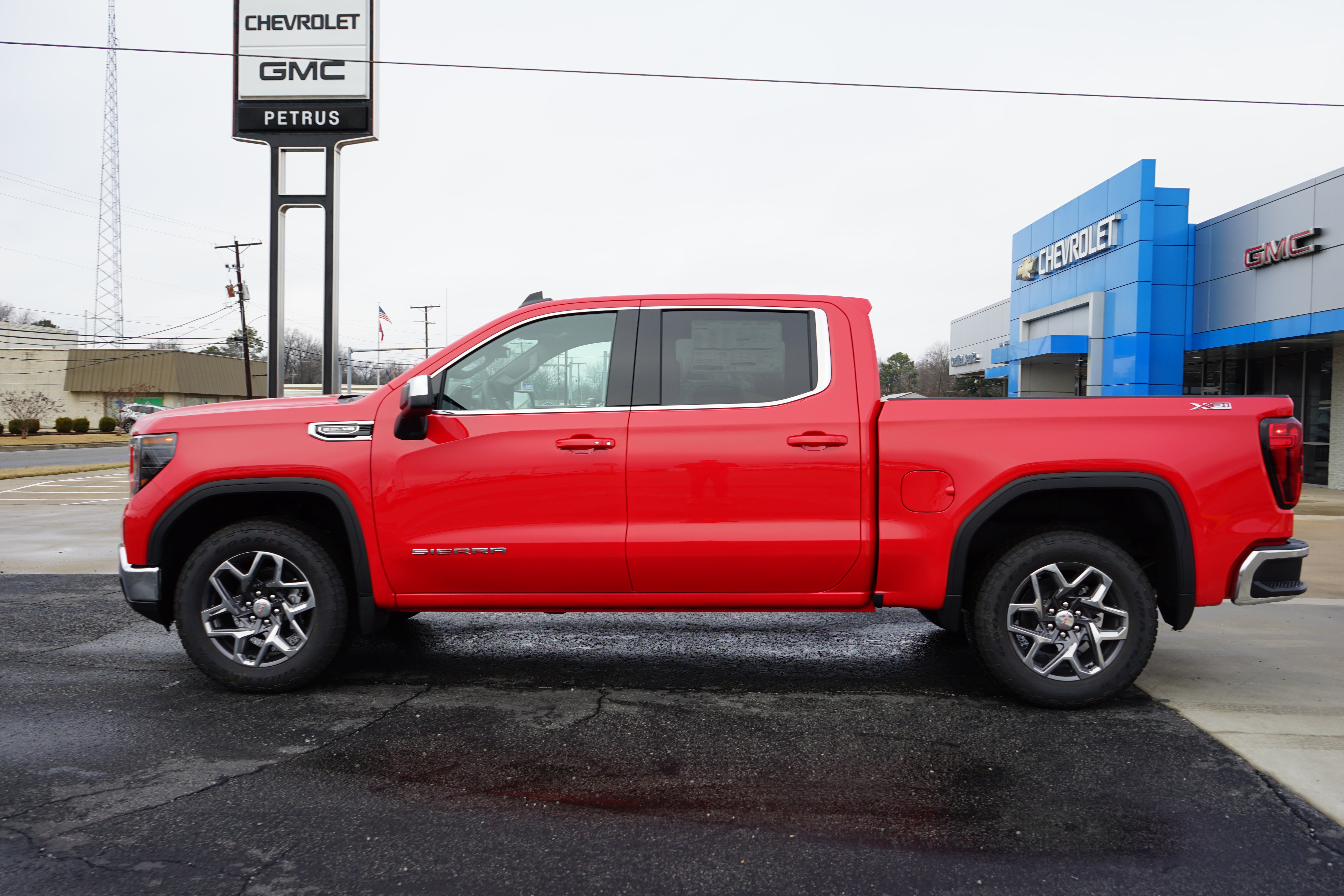 2026 GMC Sierra 1500 SLE