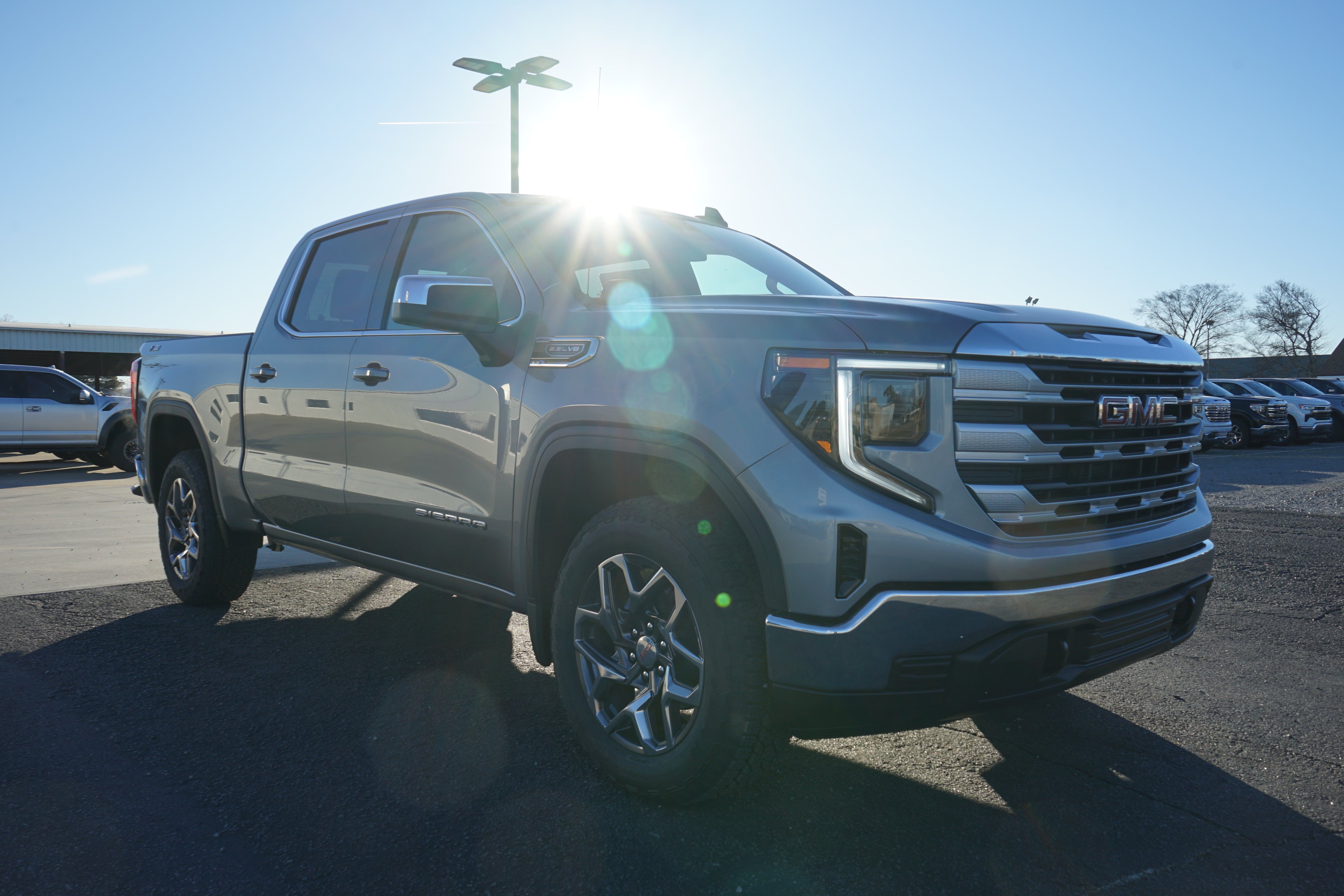 2026 GMC Sierra 1500 SLE