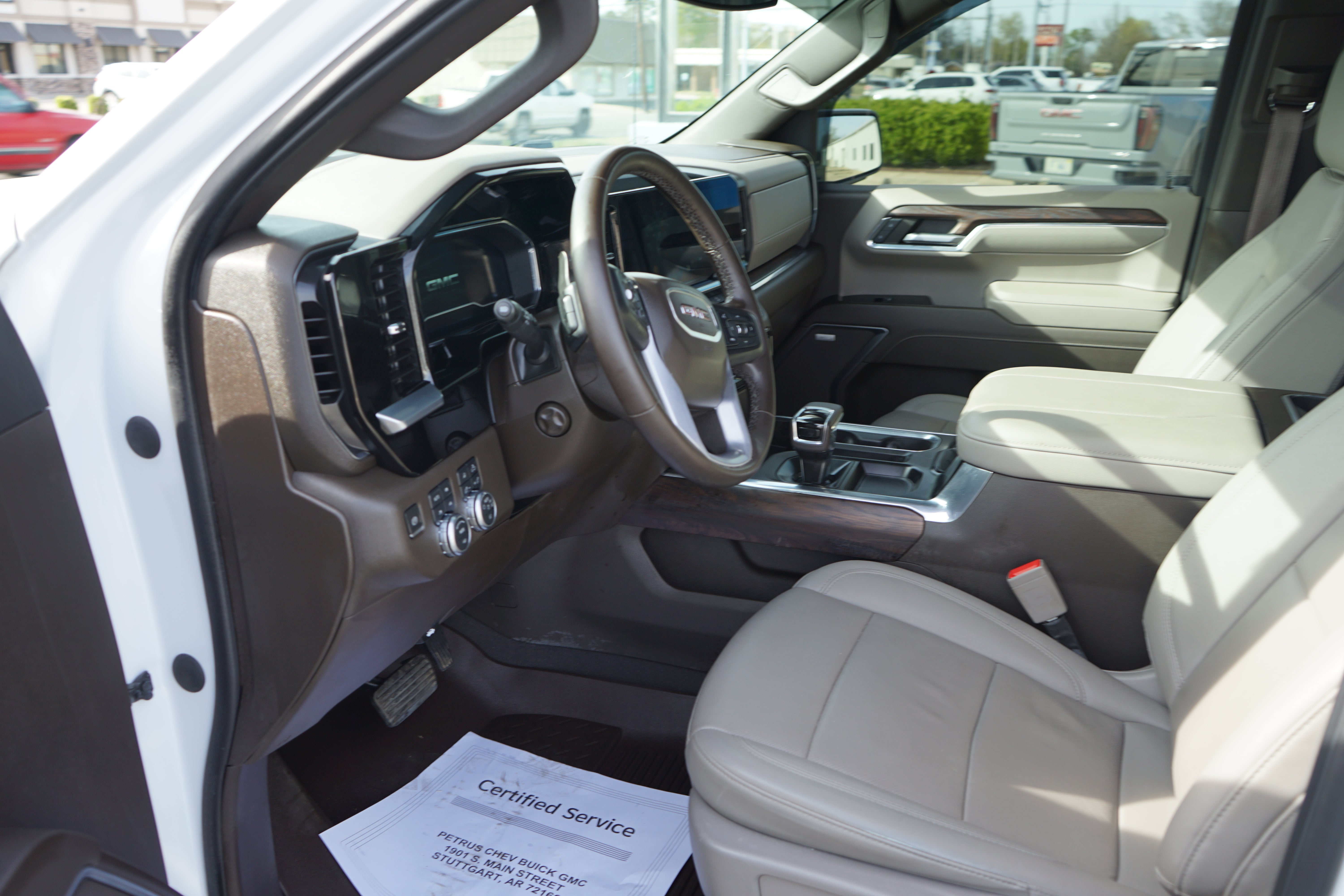 2023 GMC Sierra 1500 SLT