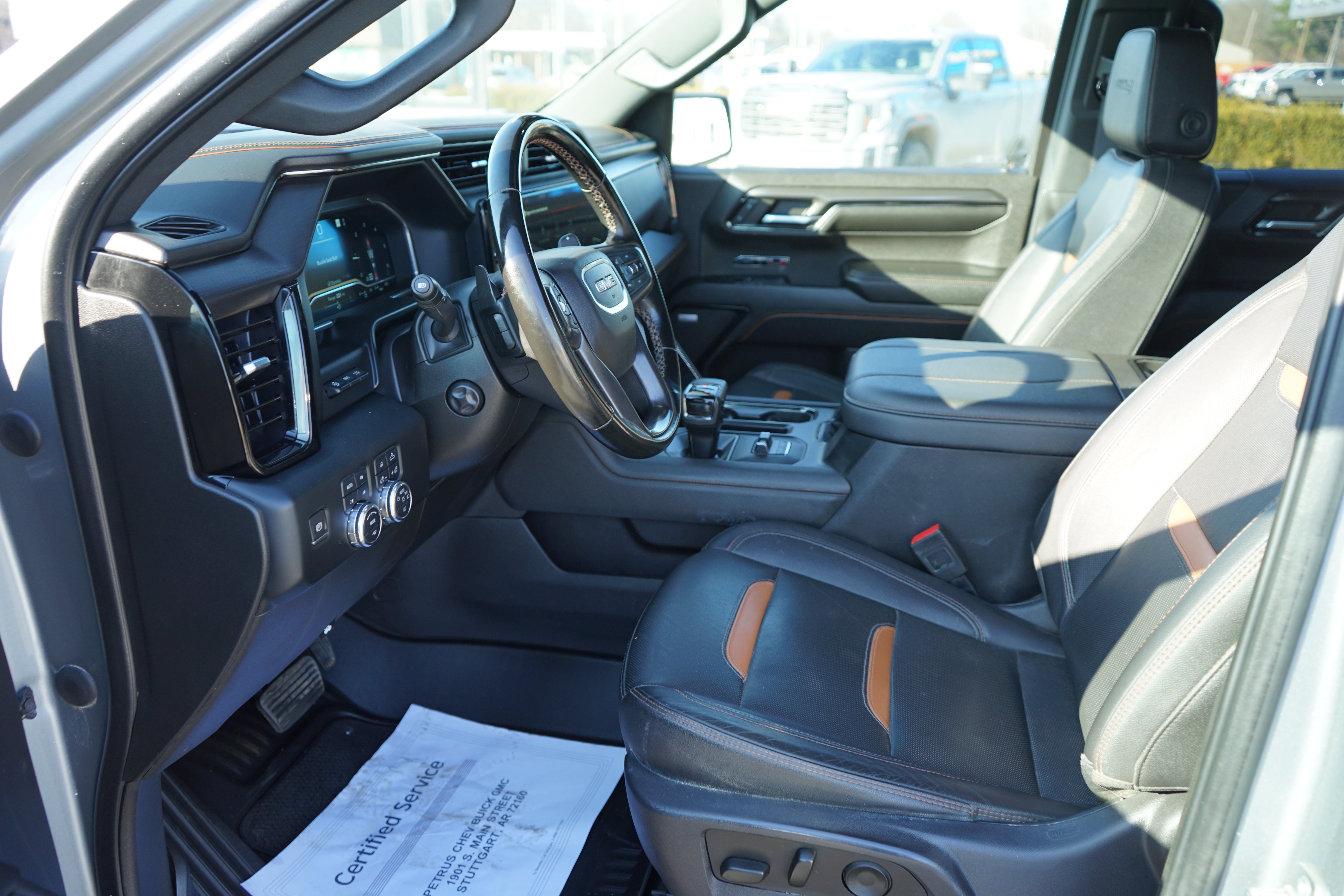 2023 GMC Sierra 1500 AT4