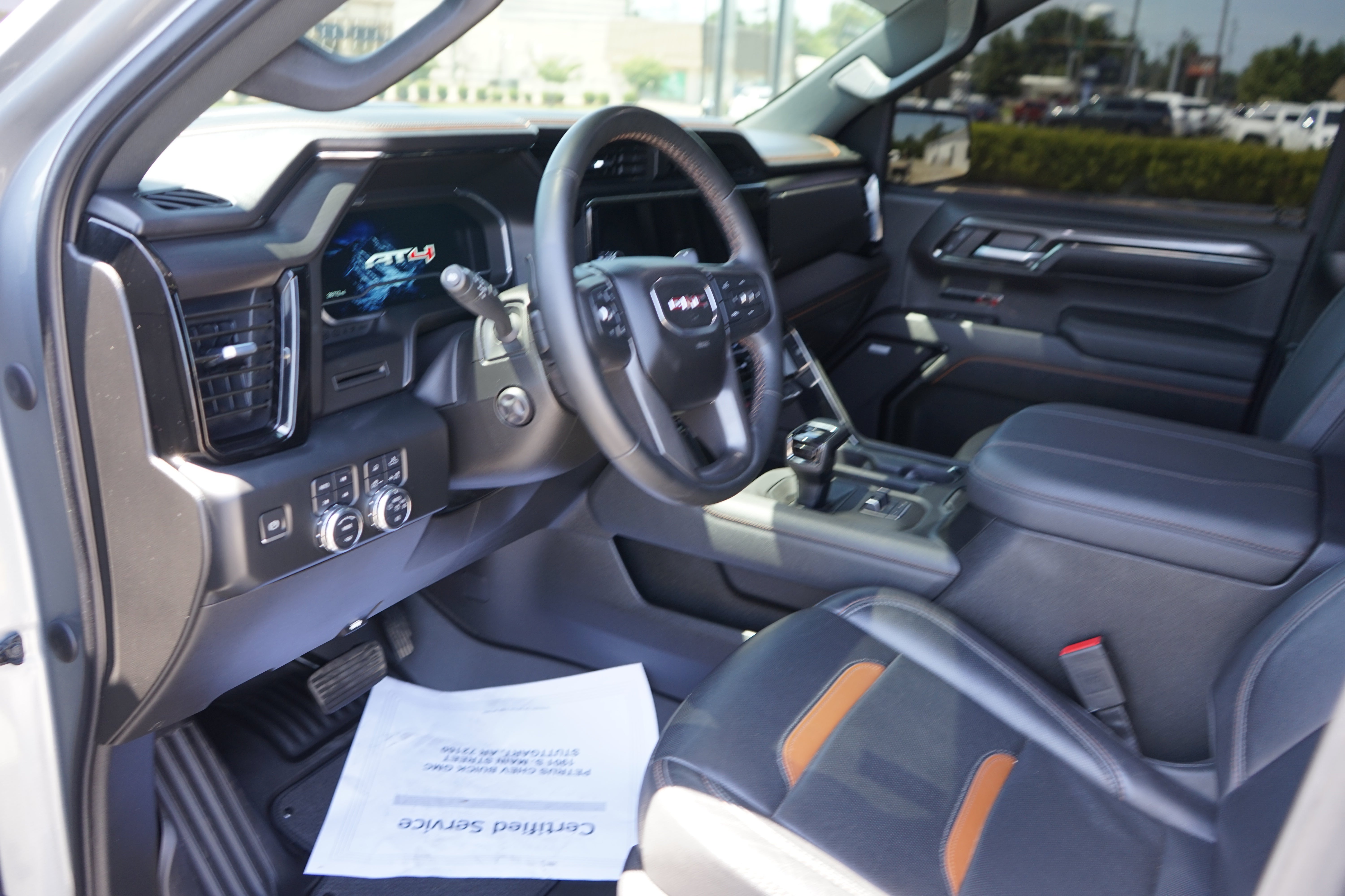 2023 GMC Sierra 1500 AT4