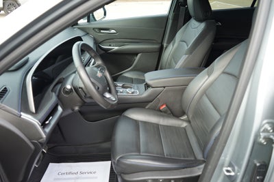 2024 Cadillac XT4 Sport