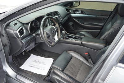 2022 Nissan Maxima SR