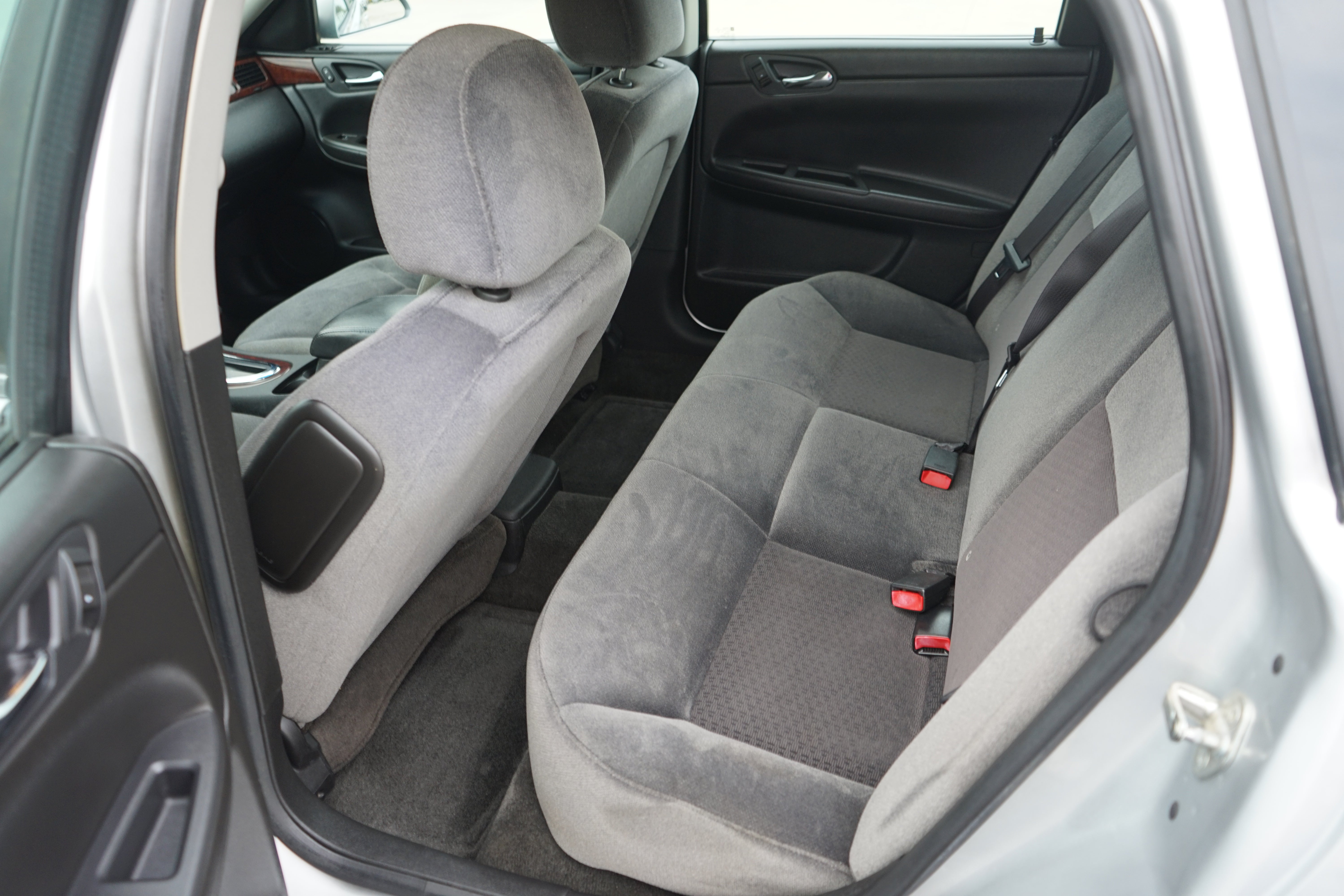 2010 Chevrolet Impala LS