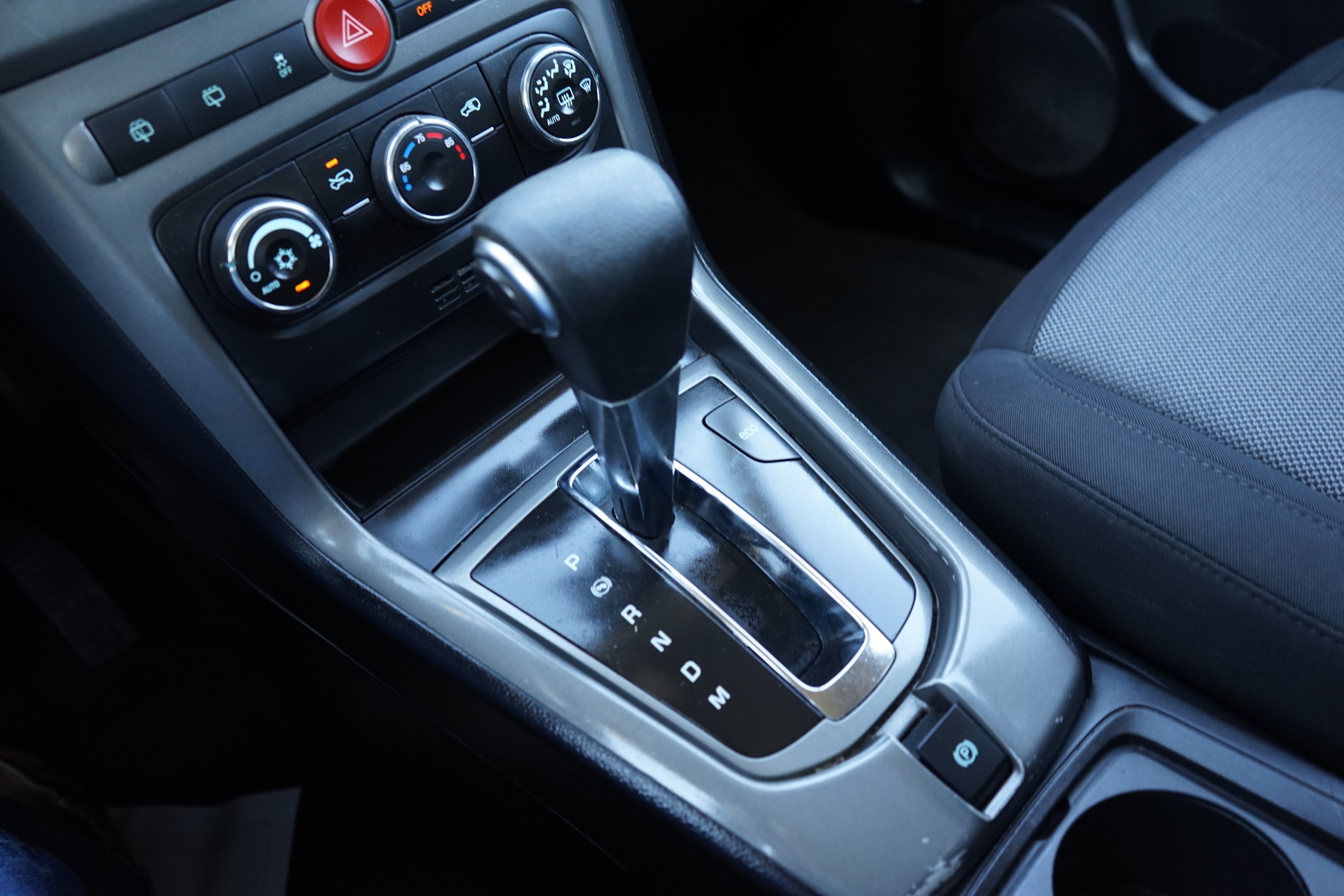 2012 Chevrolet Captiva LS w/2LS