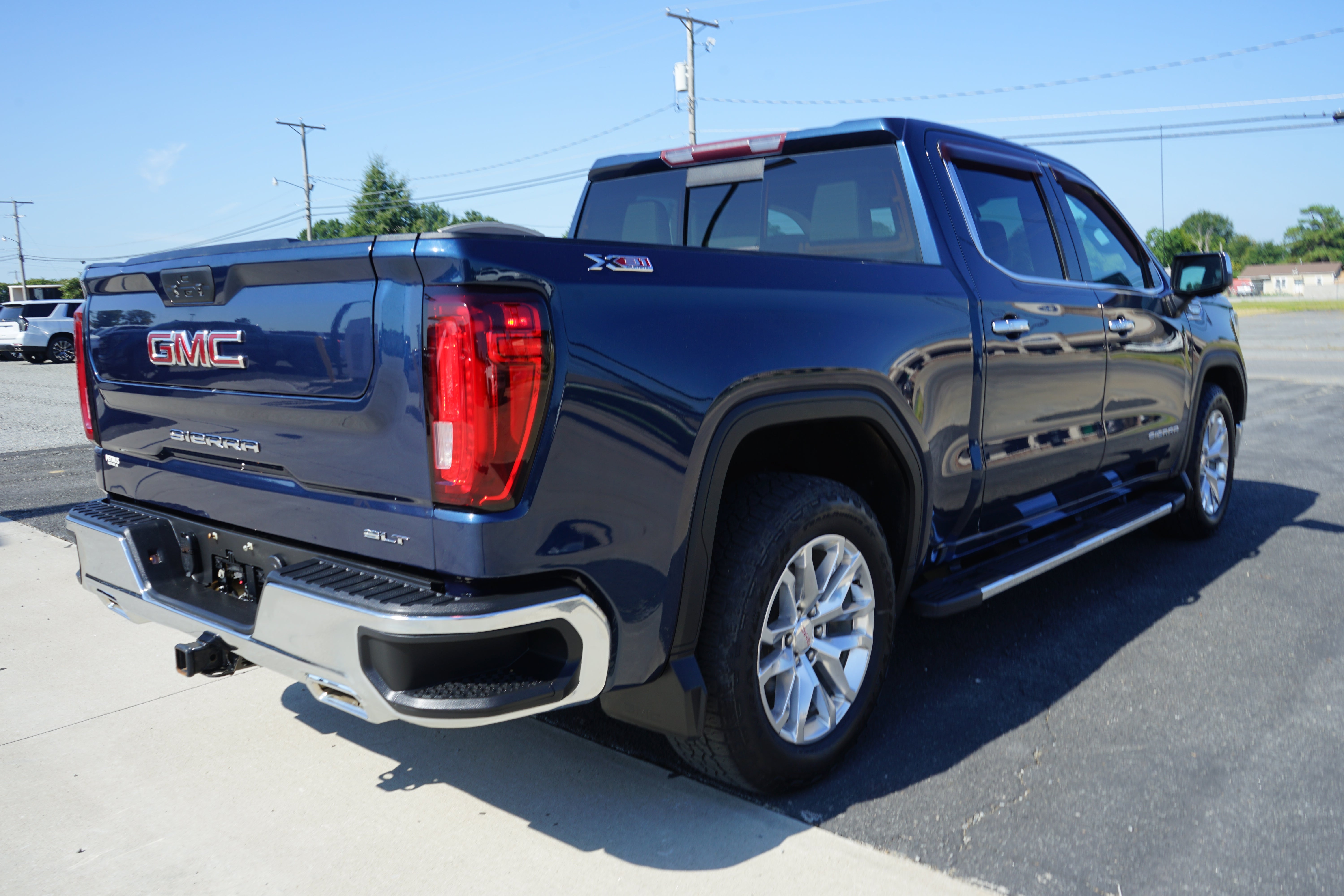 2021 GMC Sierra 1500 SLT