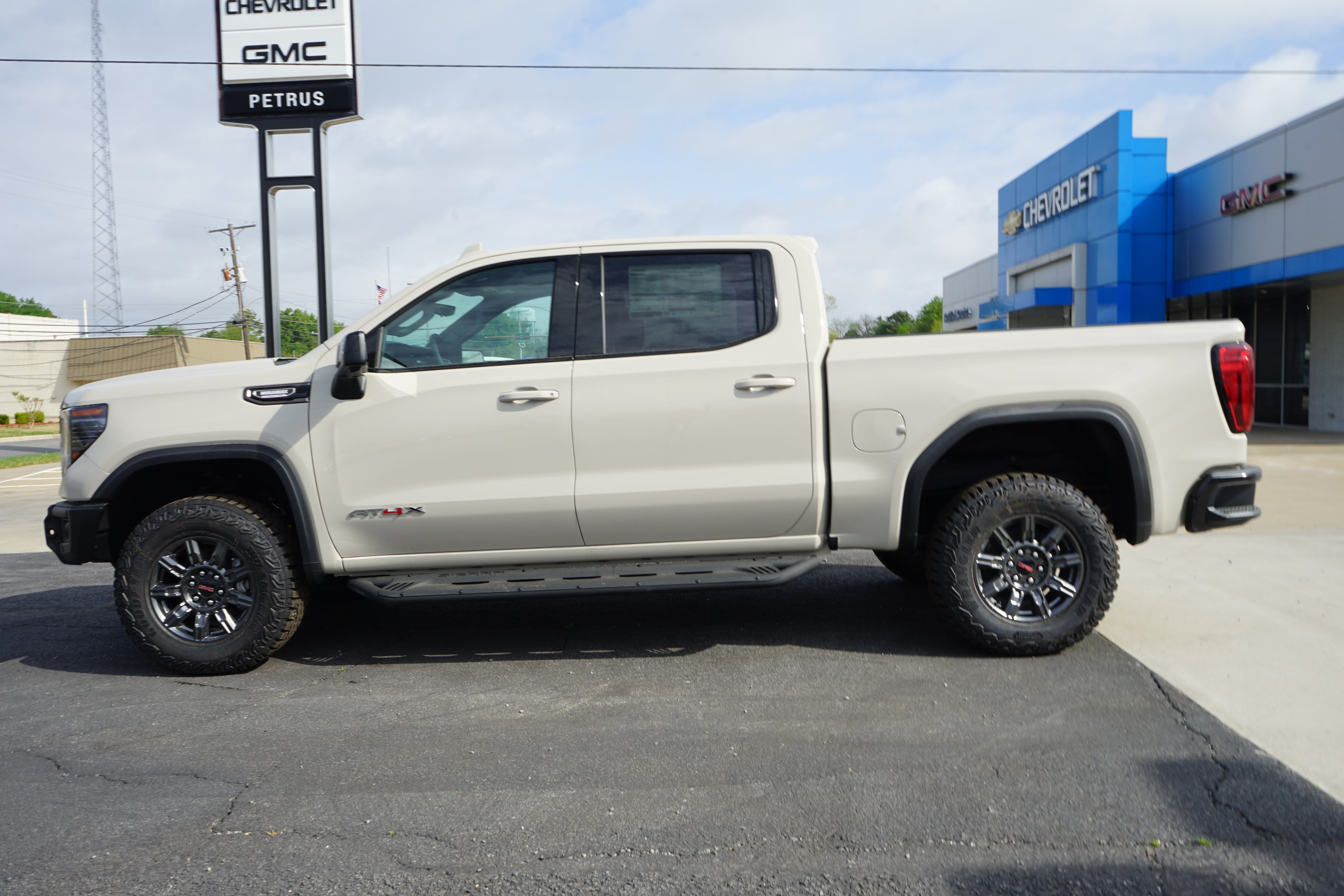 2026 GMC Sierra 1500 AT4X