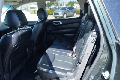2018 Nissan Pathfinder SL