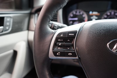 2019 Hyundai SONATA LIM Base