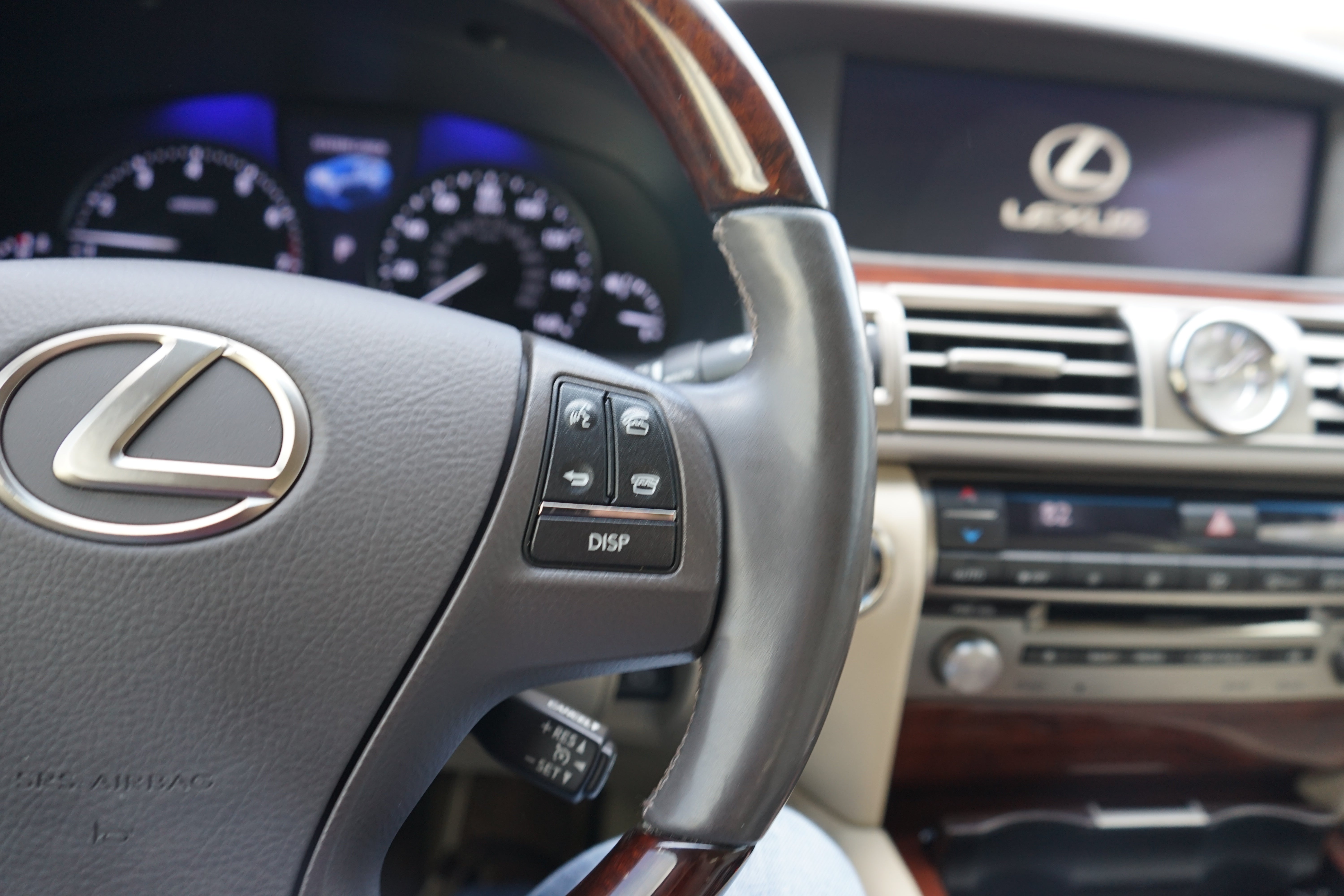 2014 Lexus LS 460 