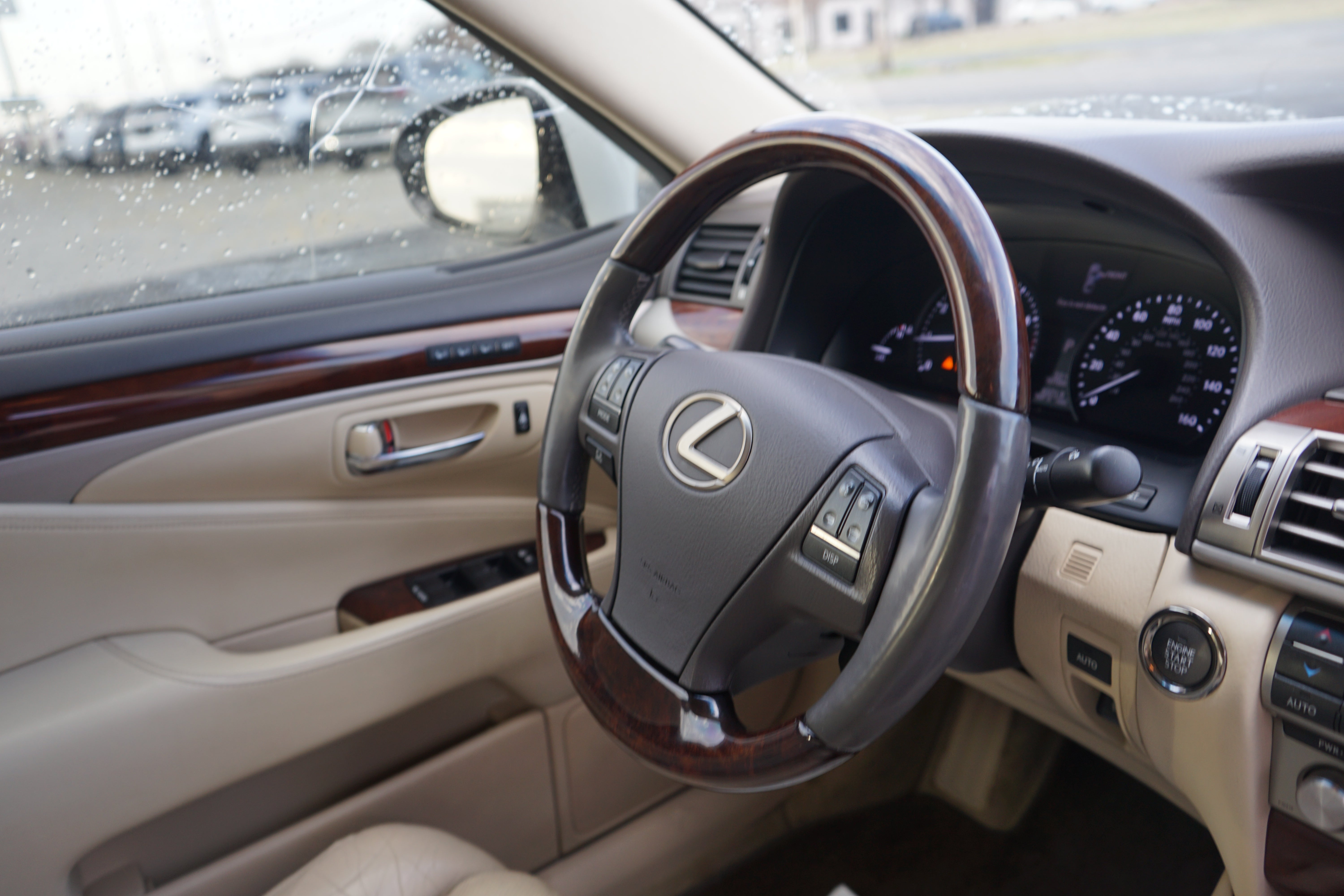 2014 Lexus LS 460 